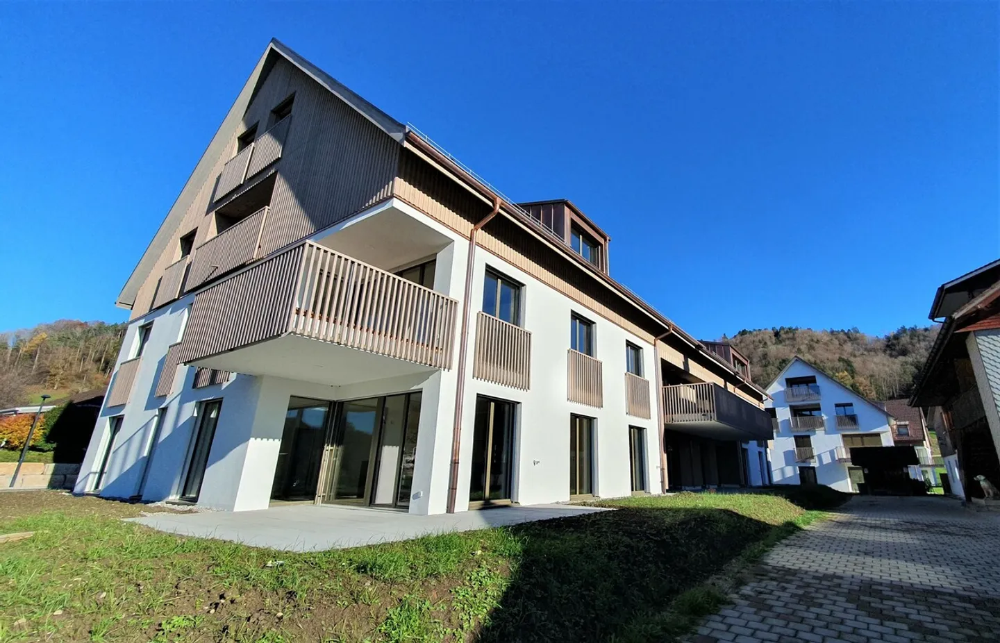 Indoor parking space for sale - Photo 3 of 4