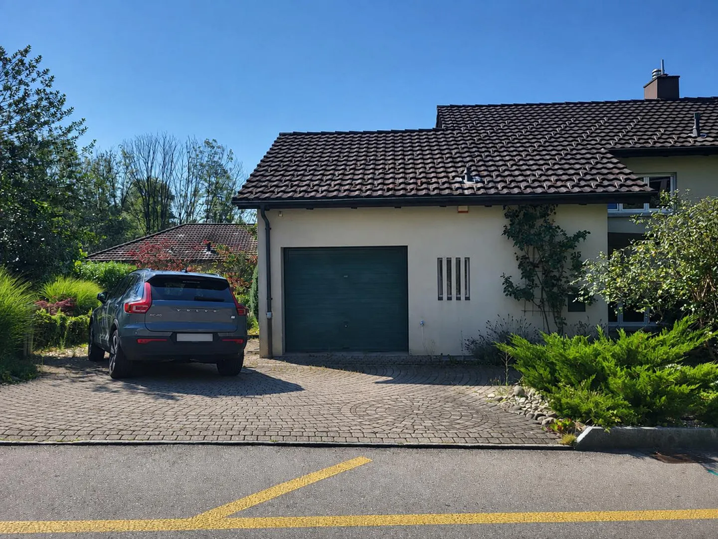 Vivere con la sensazione di una casa in una posizione tranquilla - Foto 1 di 16