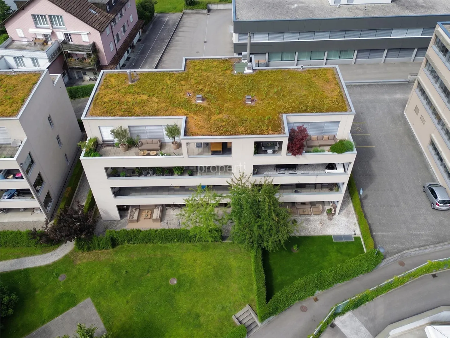 Appartement moderne avec grande terrasse - Photo 9 sur 10