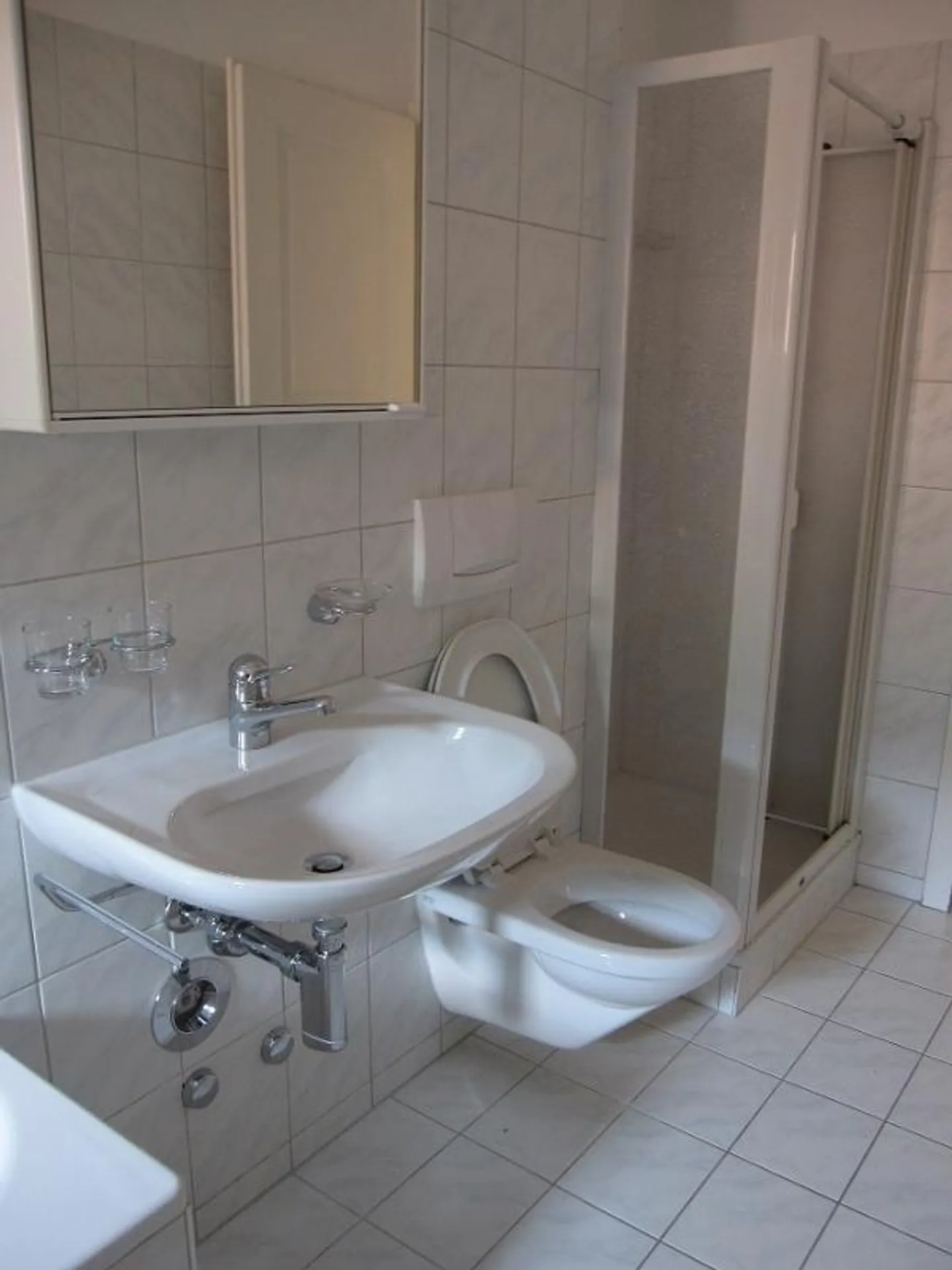 Appartement spacieux de 4 pièces, très central - Photo 8 sur 9