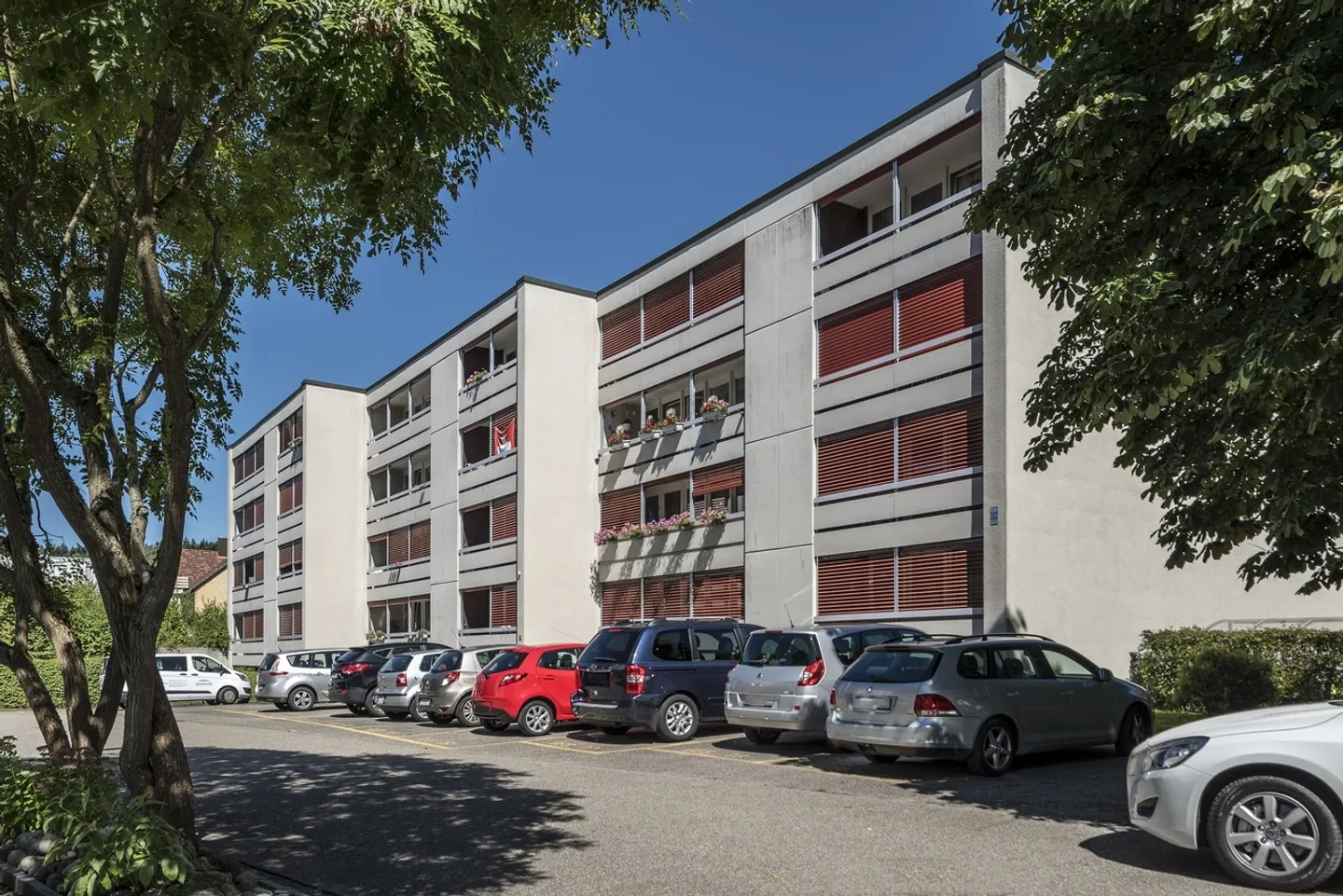 Place de parking extérieure à louer - Photo 2 sur 2