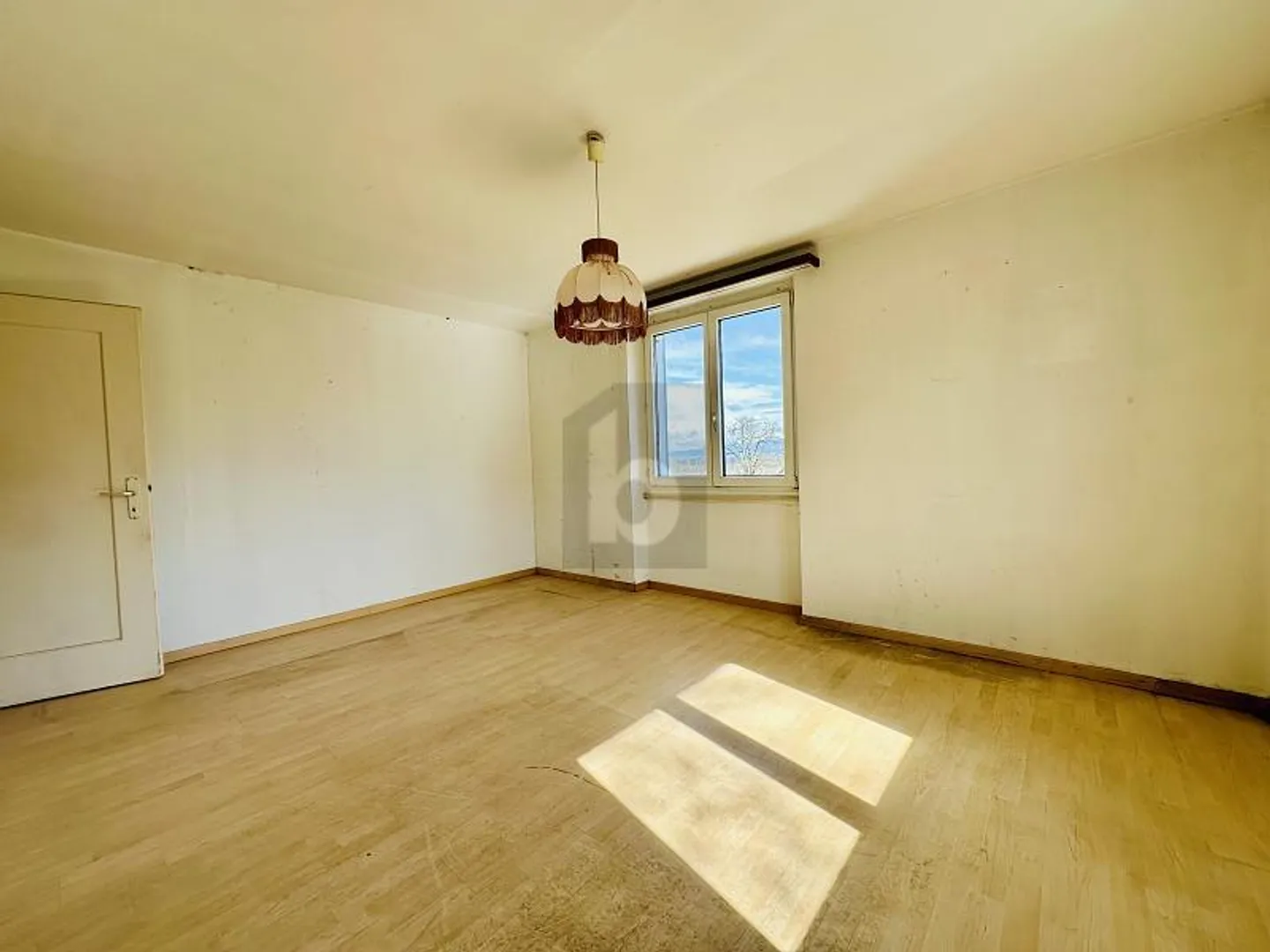 Stepped house for sale - Photo 4 of 6