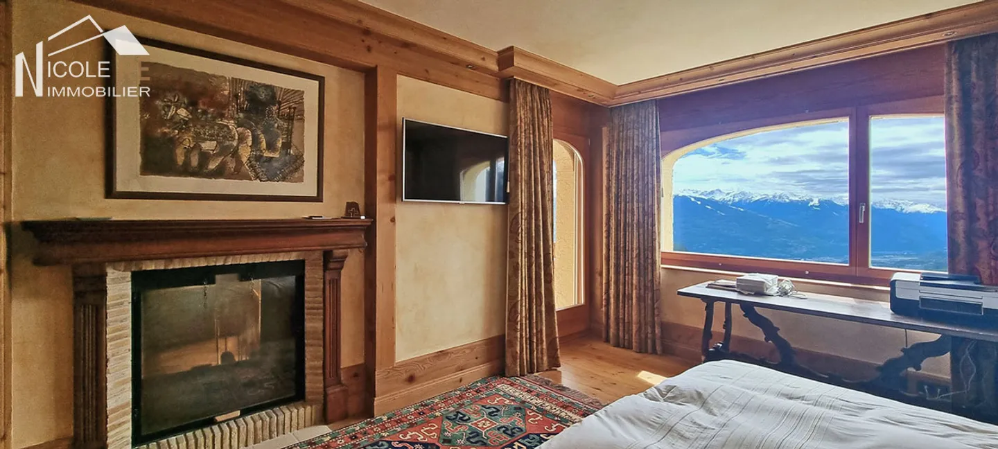 «Luxuriöses Wohnen auf dem Golfplatz mit Blick auf die Alpen zum Sterben schön!» - Foto 10 von 28