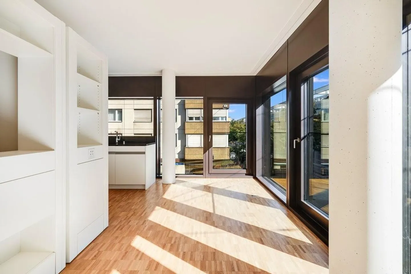 Appartement exclusif à Bâle - Prestige et élégance - Photo 2 sur 9