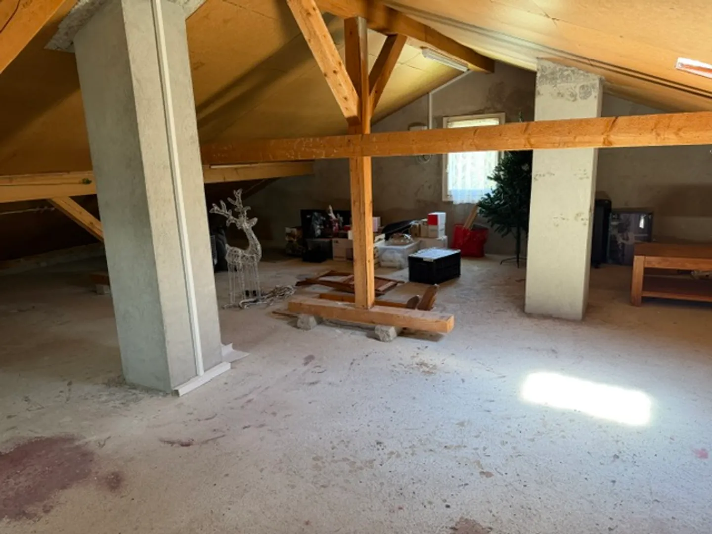 4.5 Room House - Photo 11 of 14