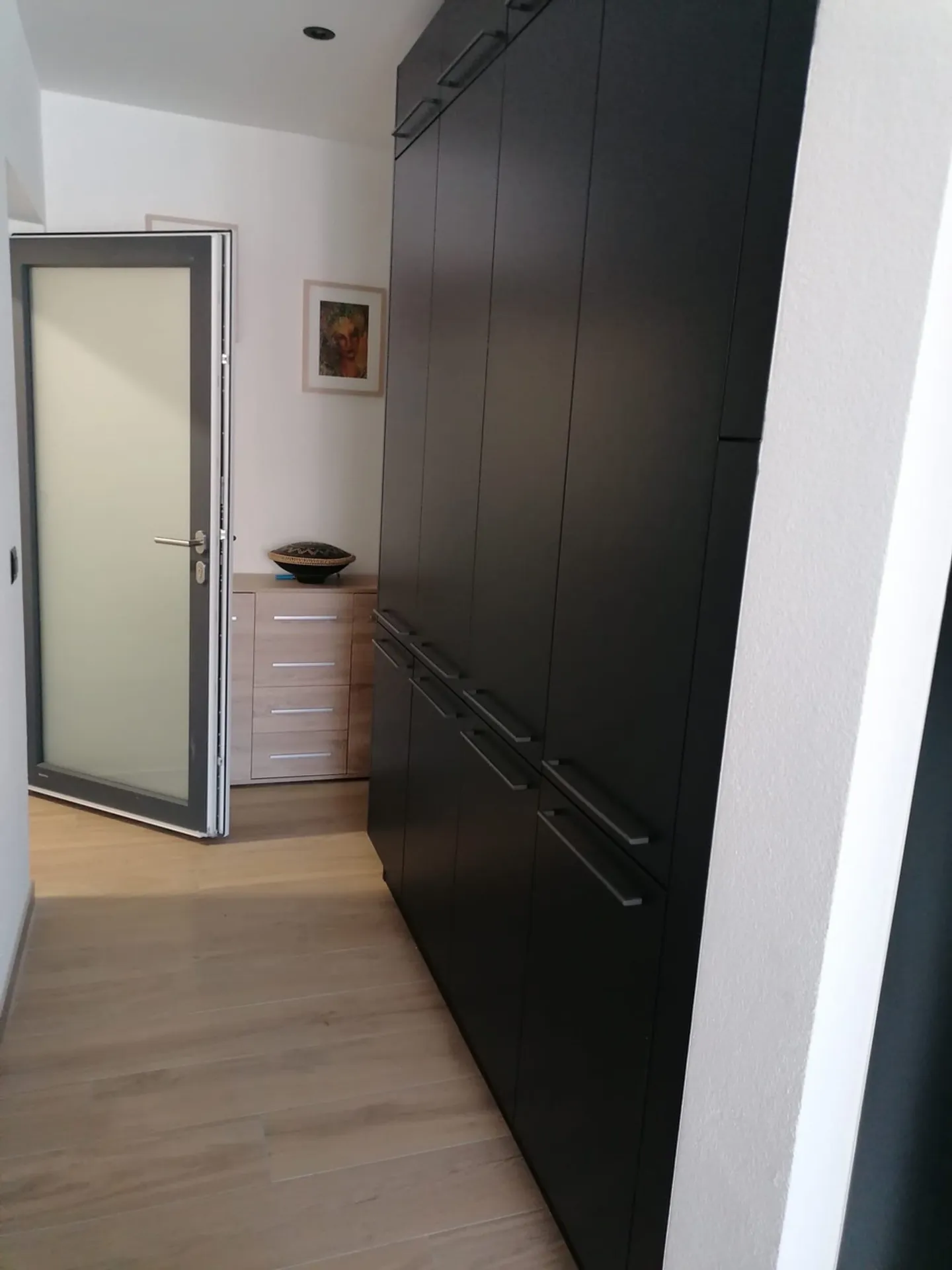 Magnifico appartamento con terrazza di 2.5 locali a Sion Etichetta Minergie - Foto 3 di 10