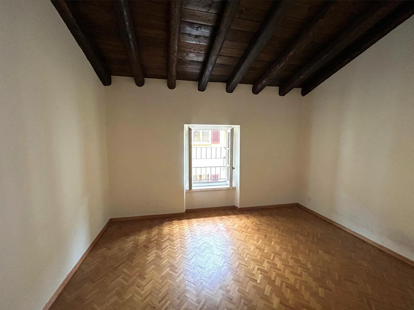 4 1/2 dans une zone piétonne à Mendrisio - Photo 6 sur 7