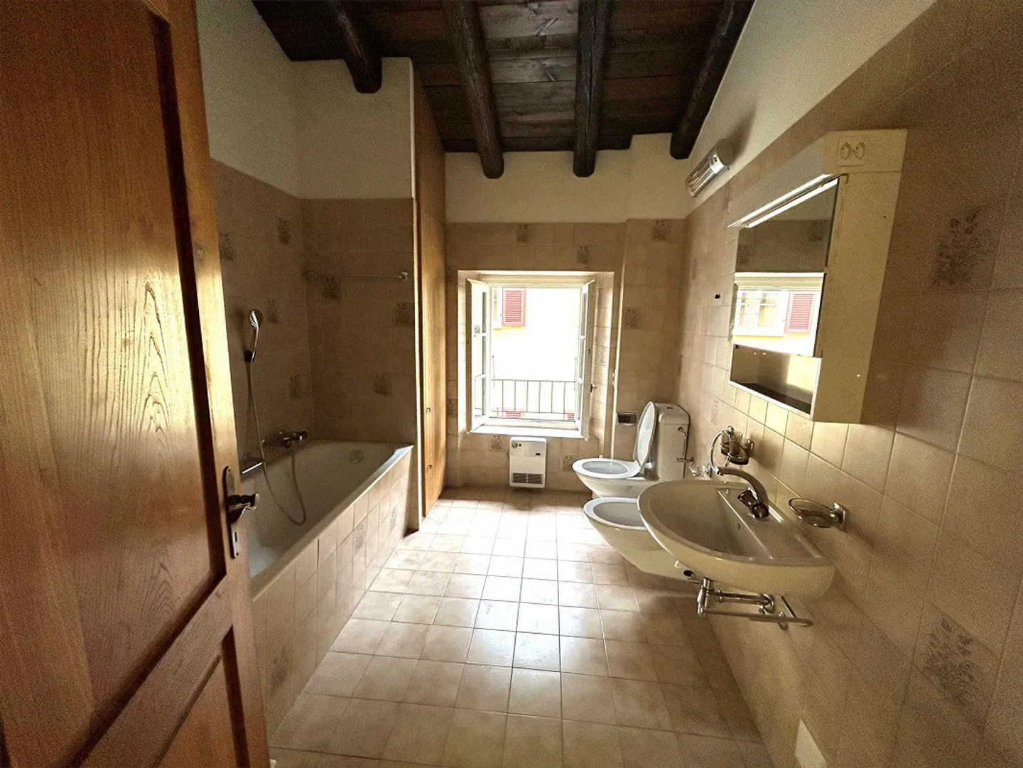 4 1/2 dans une zone piétonne à Mendrisio - Photo 7 sur 7