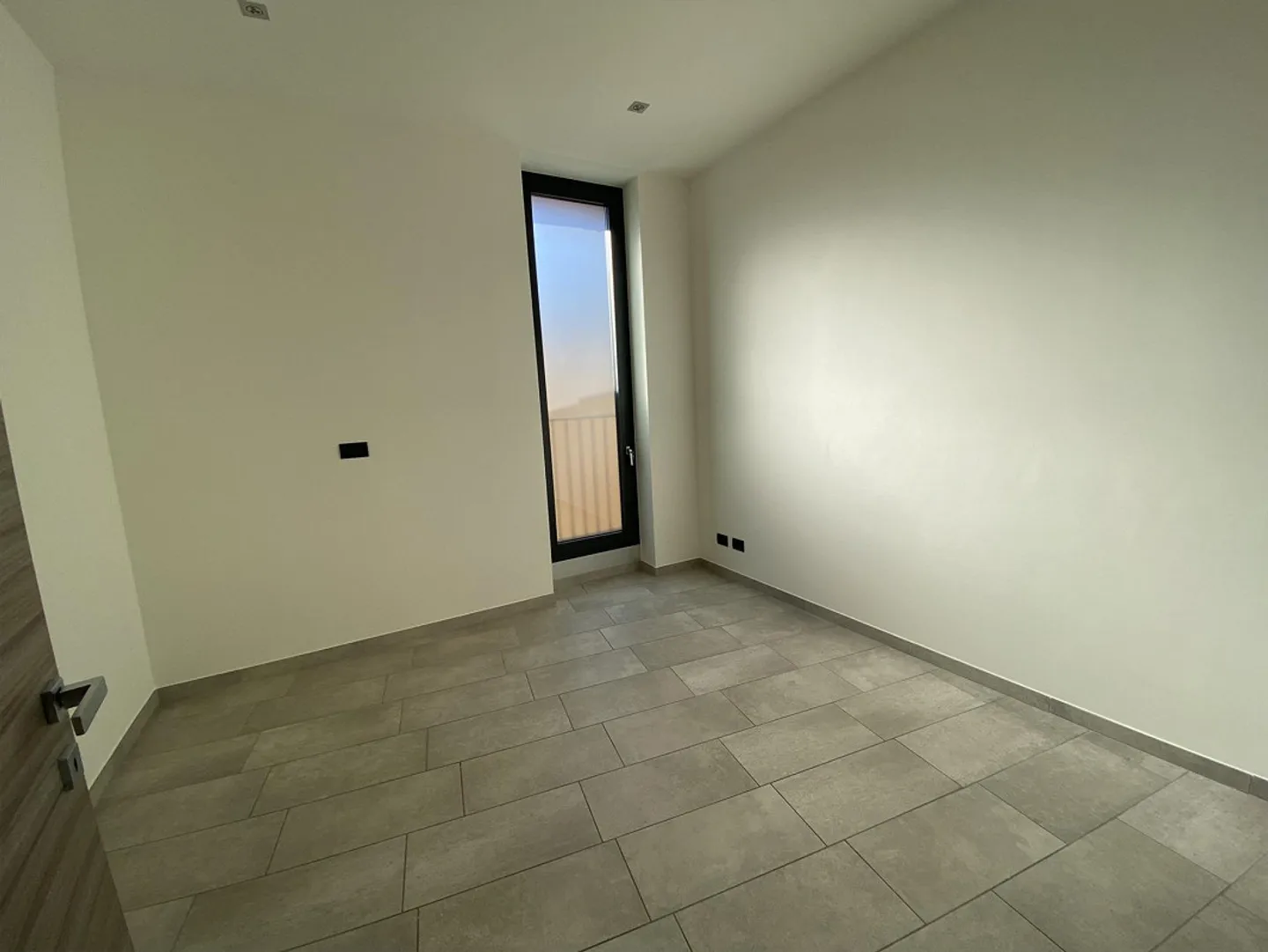EINKOMMENSBRINGENDES GEBÄUDE IM ZENTRUM - Foto 11 von 13