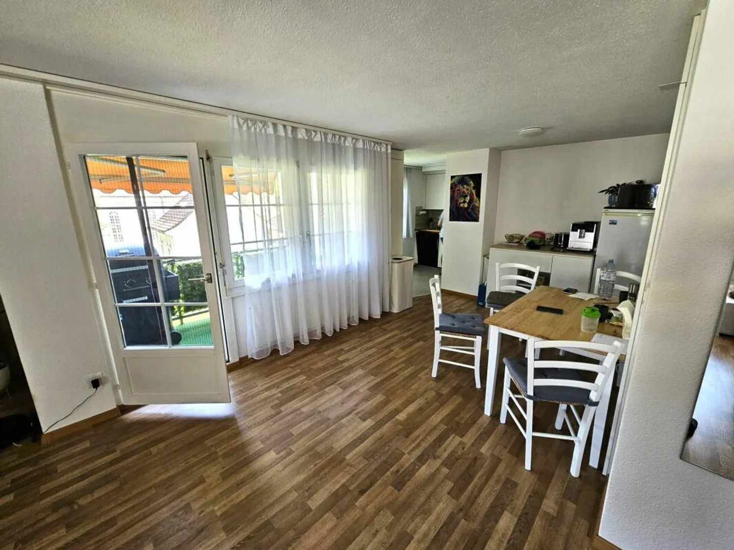Spacious, bright 4.5 room apartment with balcony - Photo 3 of 13
