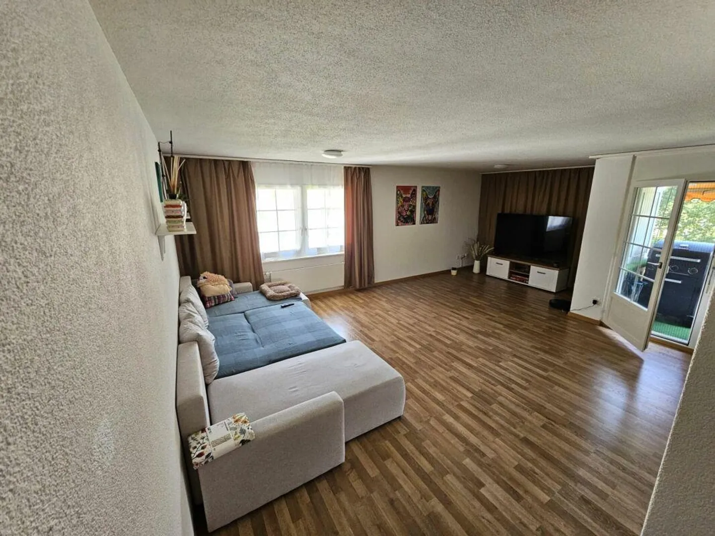 Spacious, bright 4.5 room apartment with balcony - Photo 4 of 13