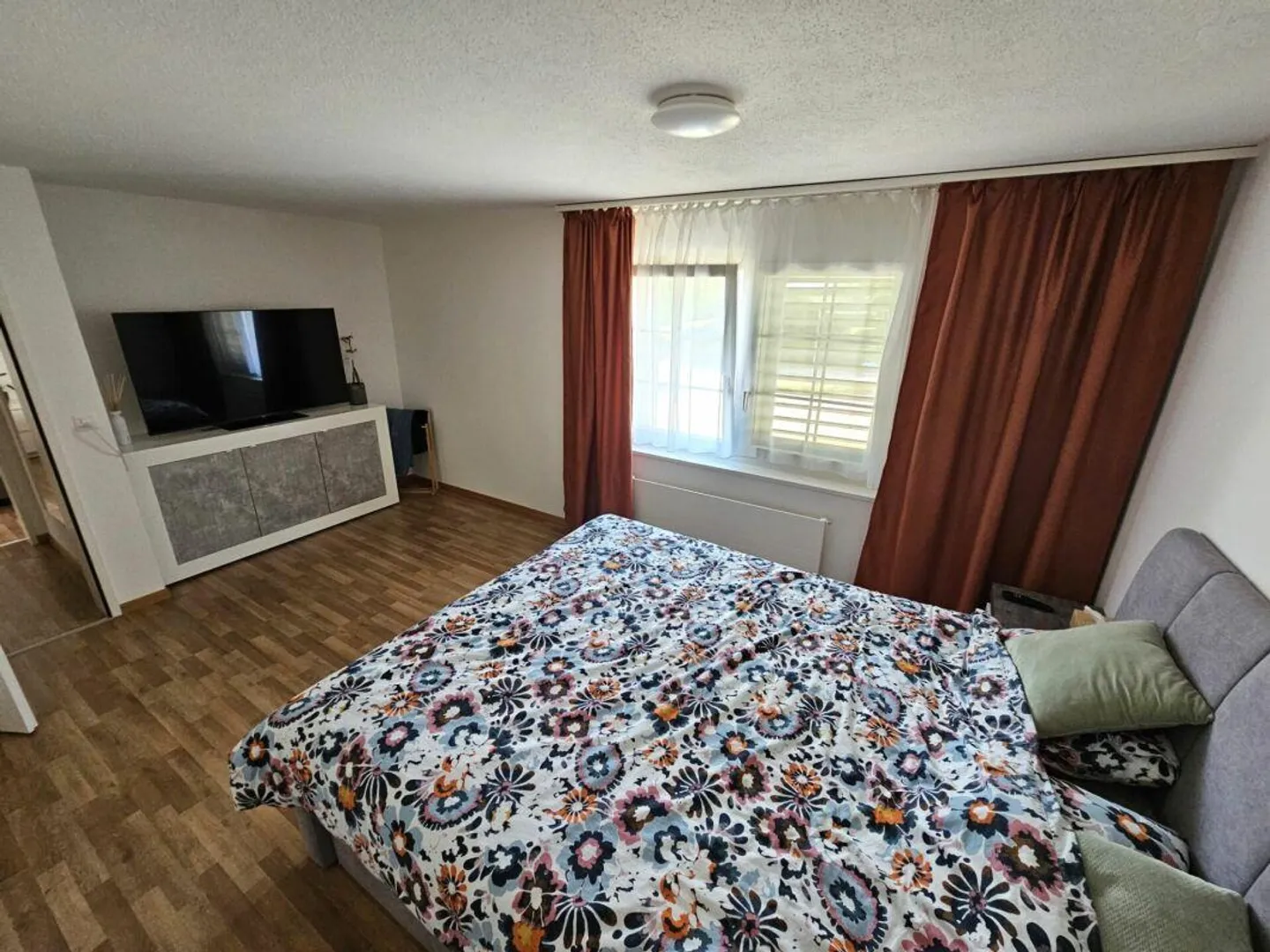 Spacious, bright 4.5 room apartment with balcony - Photo 11 of 13