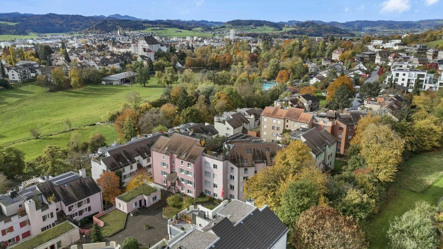 Appartamento 3.5 locali completamente ristrutturato in una buona posizione a Wil SG - Foto 20 di 22