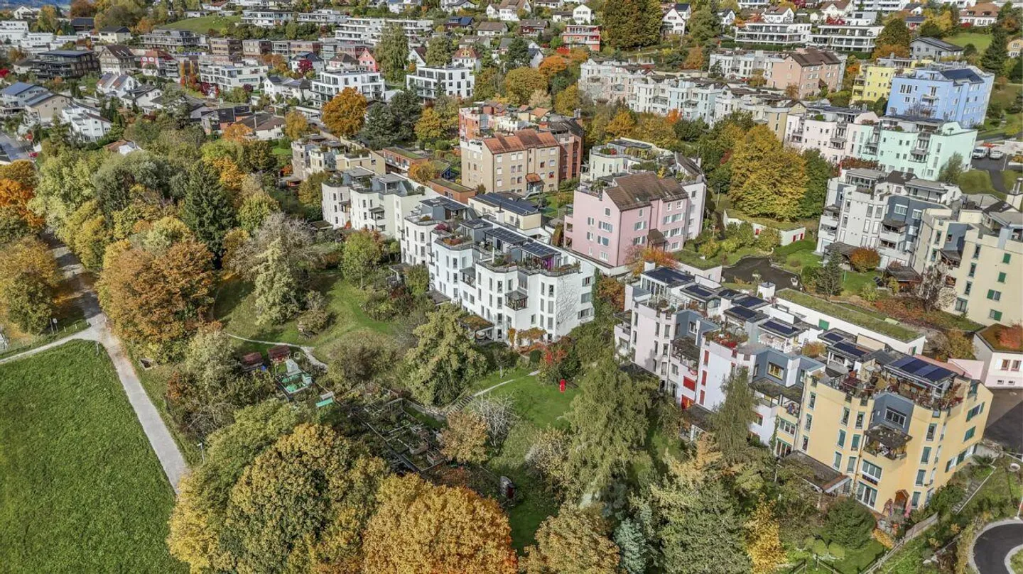 Appartamento 3.5 locali completamente ristrutturato in una buona posizione a Wil SG - Foto 21 di 22