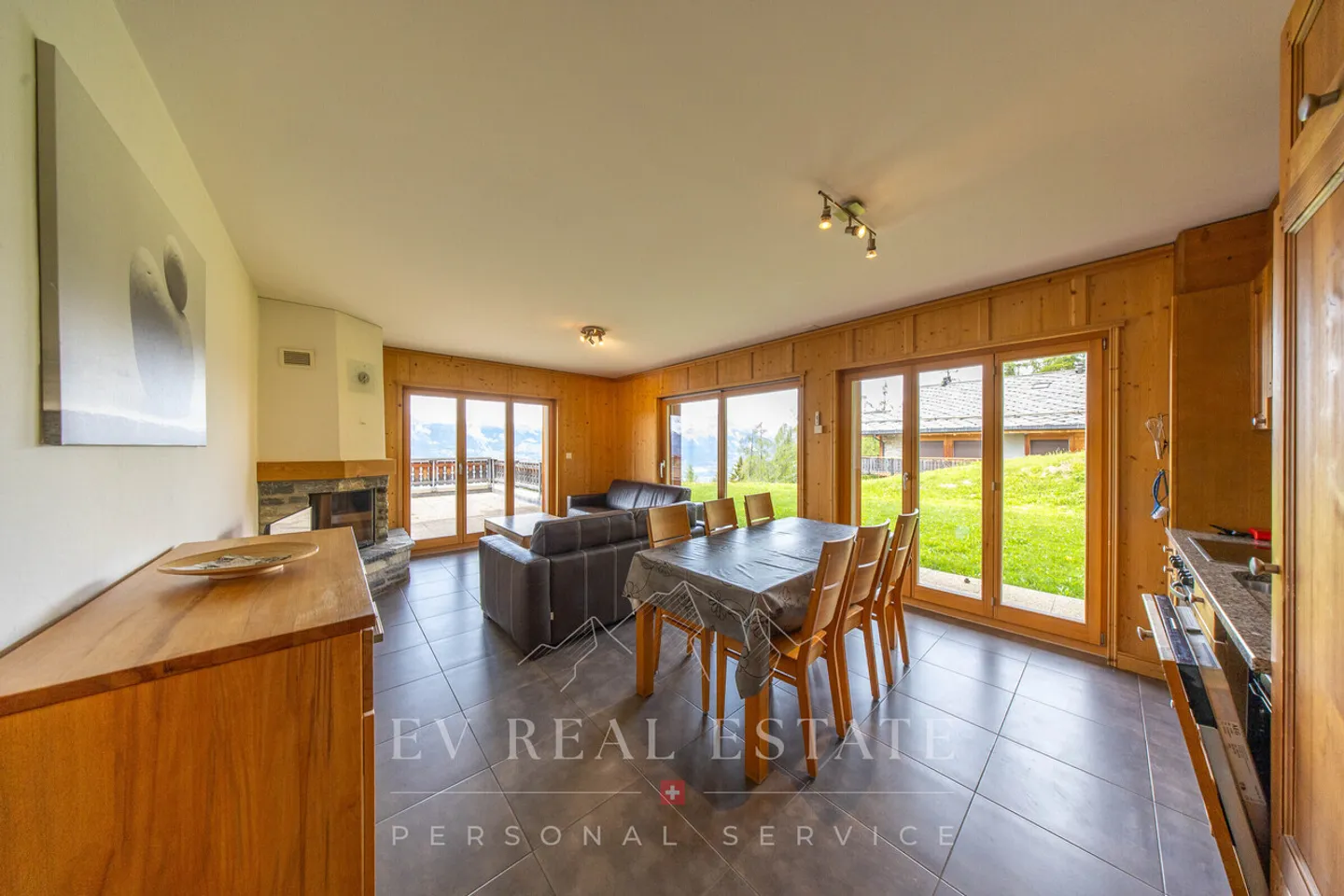 Die Exklusivität am Fuße der Pisten: Ein Balkon über den Alpen - Foto 2 von 11