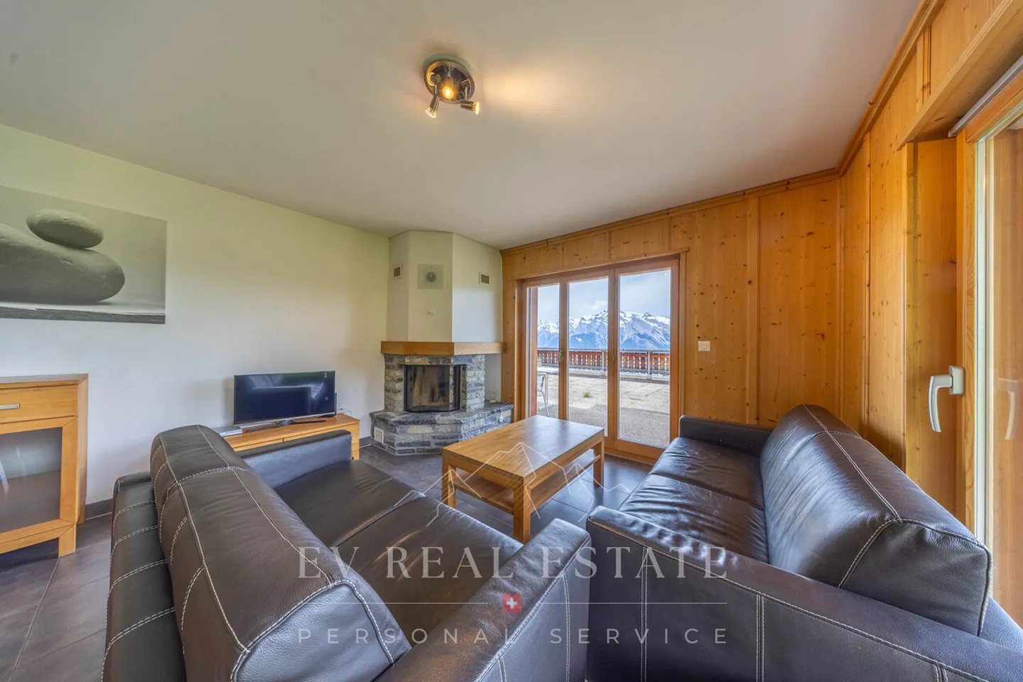 Die Exklusivität am Fuße der Pisten: Ein Balkon über den Alpen - Foto 3 von 11