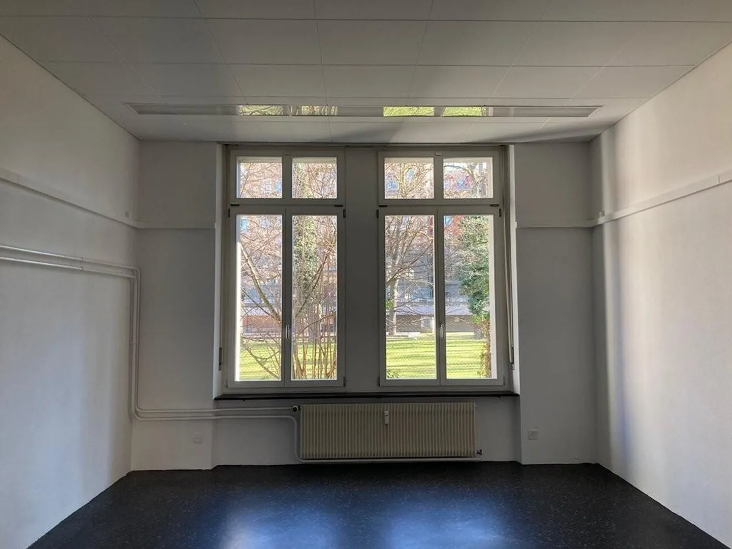 Visibilità garantita - Spazio commerciale in posizione centrale! - Foto 5 di 7