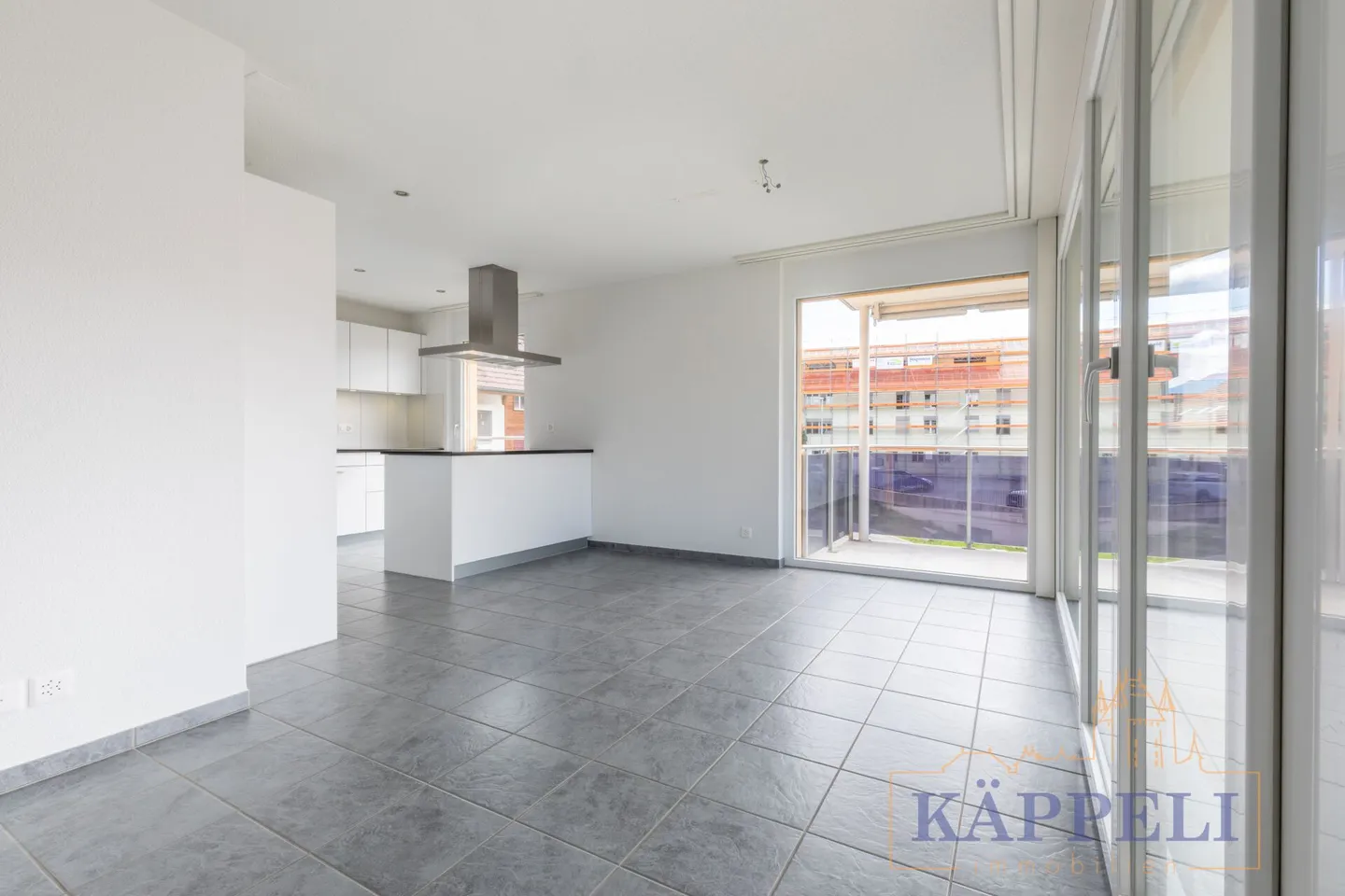 Appartamento moderno di 4,5 stanze con vista - Foto 4 di 11