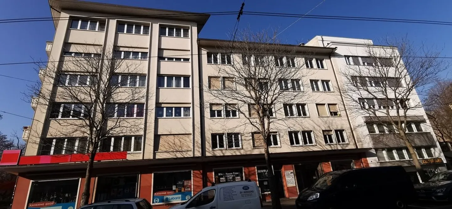 Appartamento accogliente con 3 camere vicino alla caserma - Foto 1 di 7