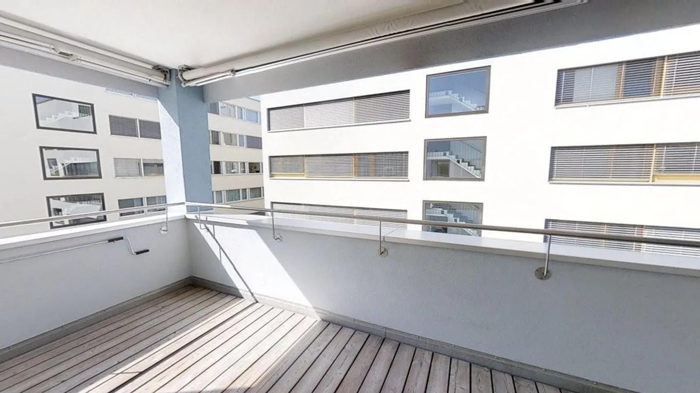 Modernes Apartment mit Balkon - Foto 11 von 12