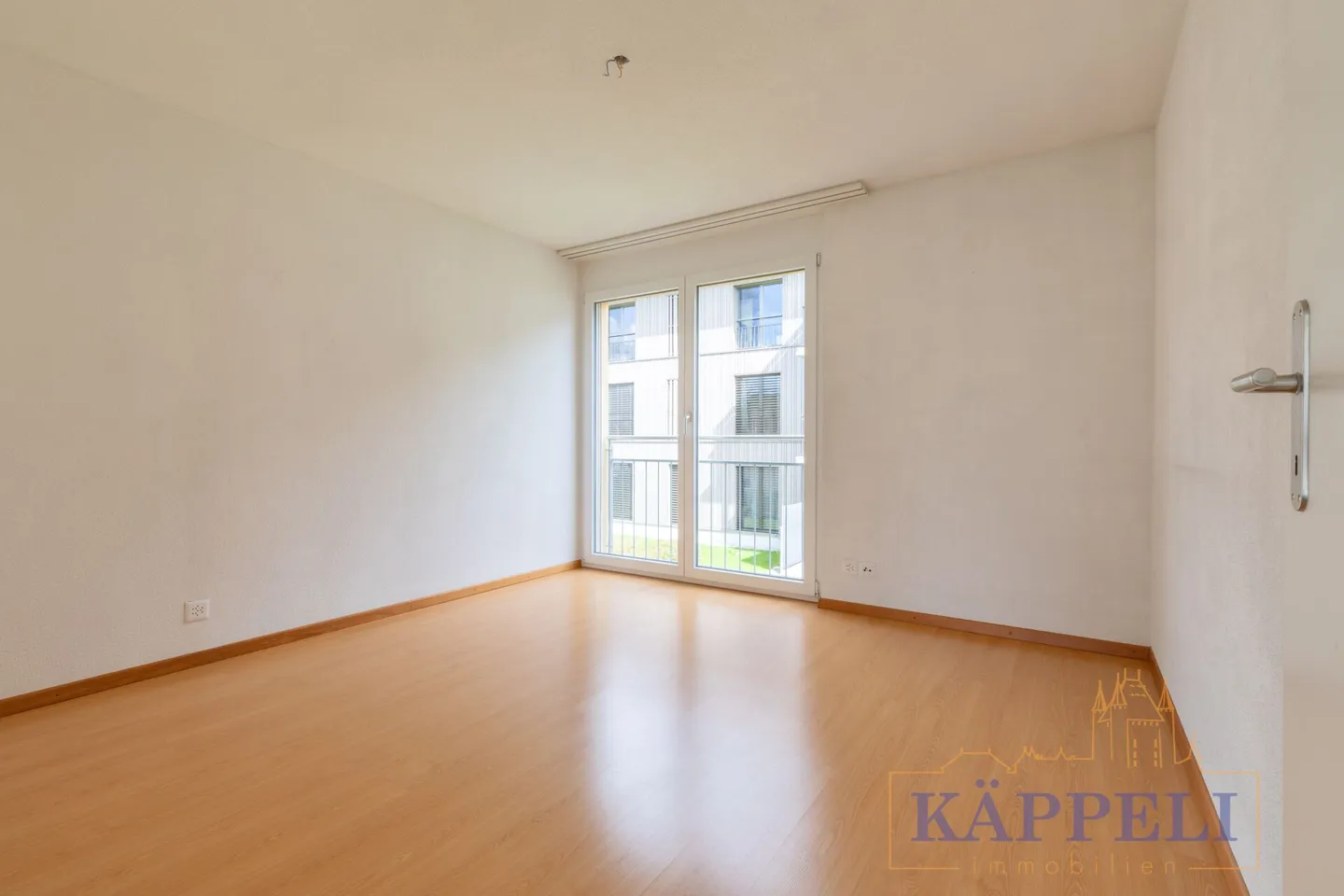 Appartamento moderno di 4,5 stanze con vista - Foto 9 di 11