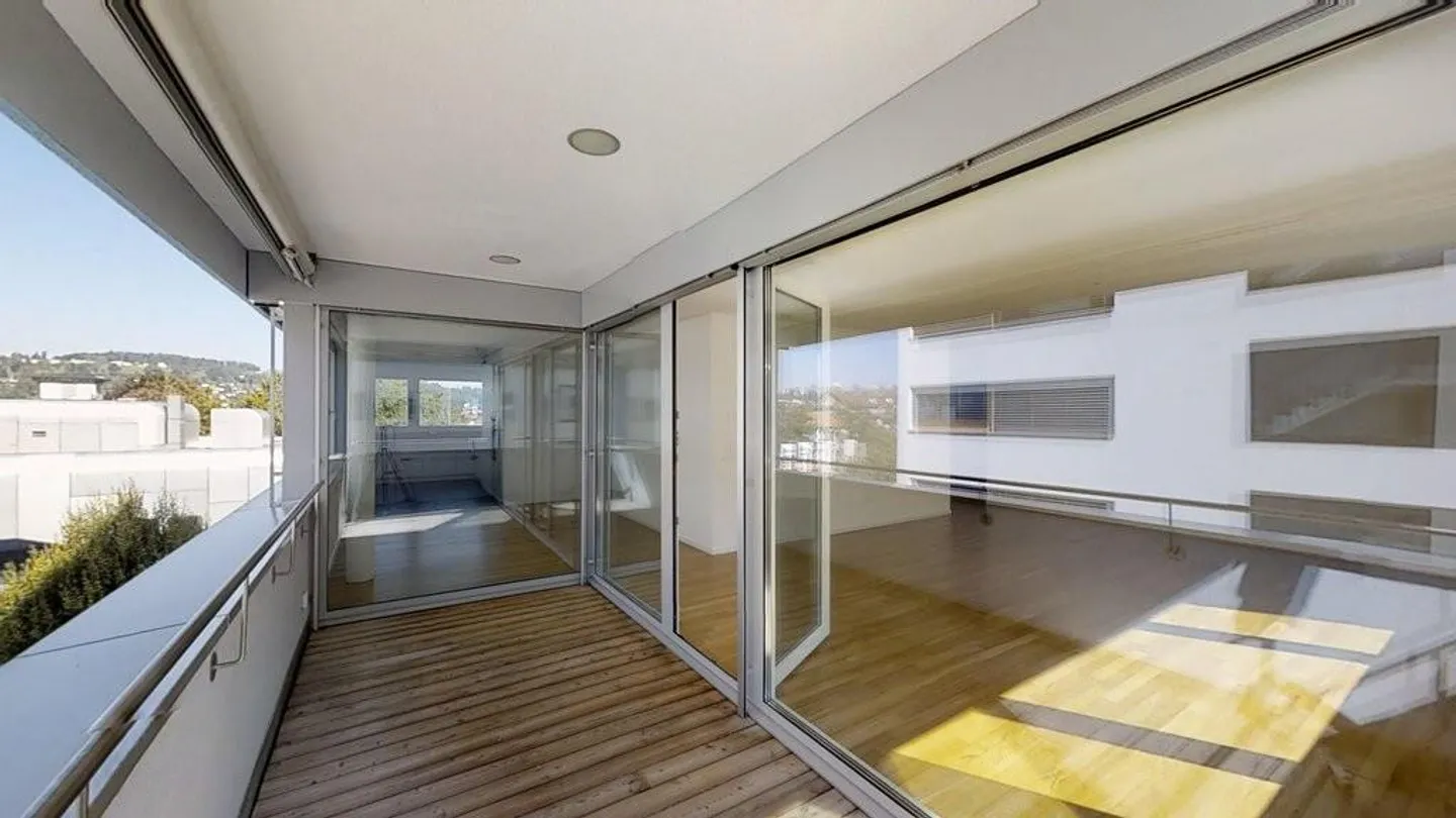 Modernes Apartment mit Balkon - Foto 10 von 12