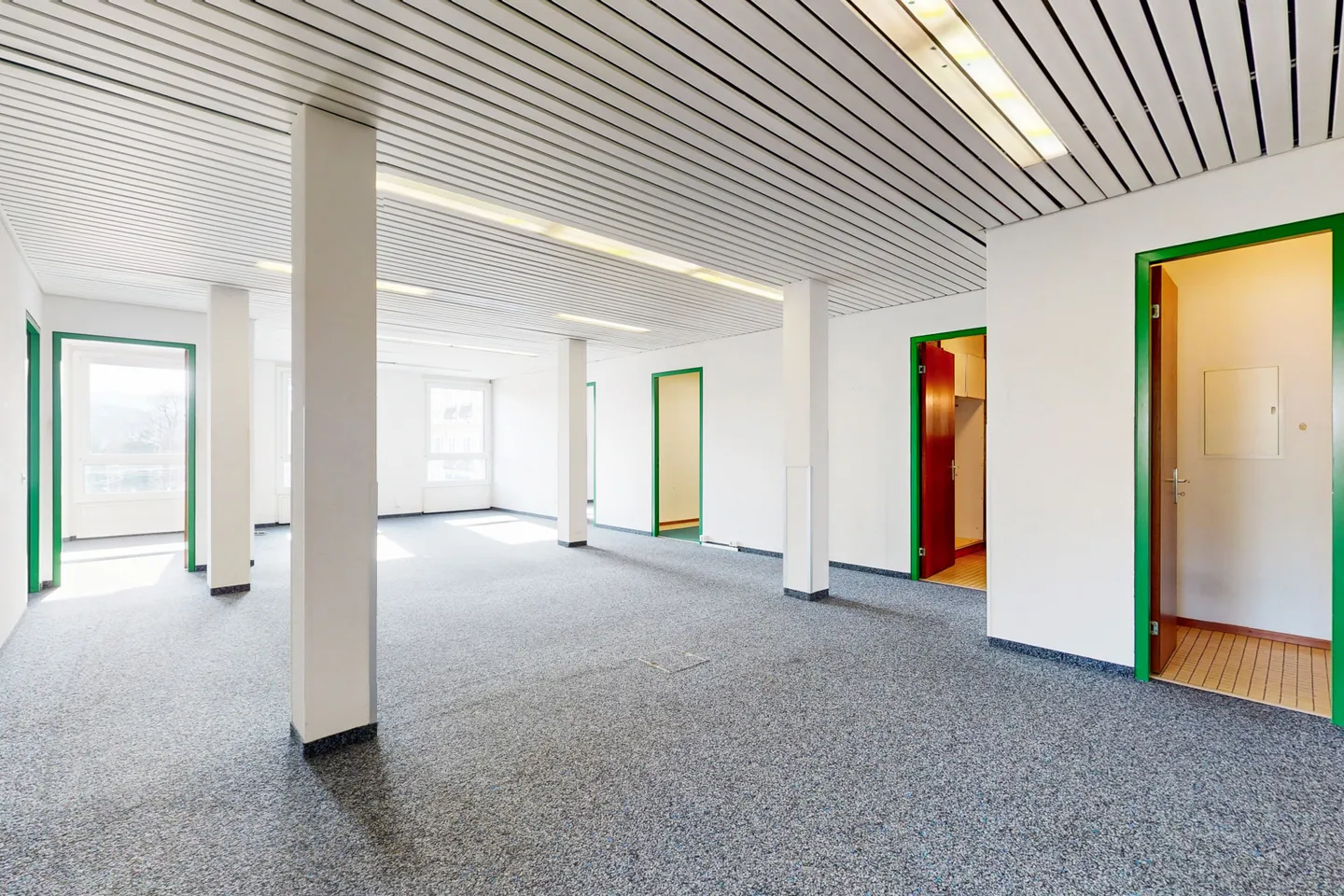 Spazio ufficio in affitto - Foto 3 di 8