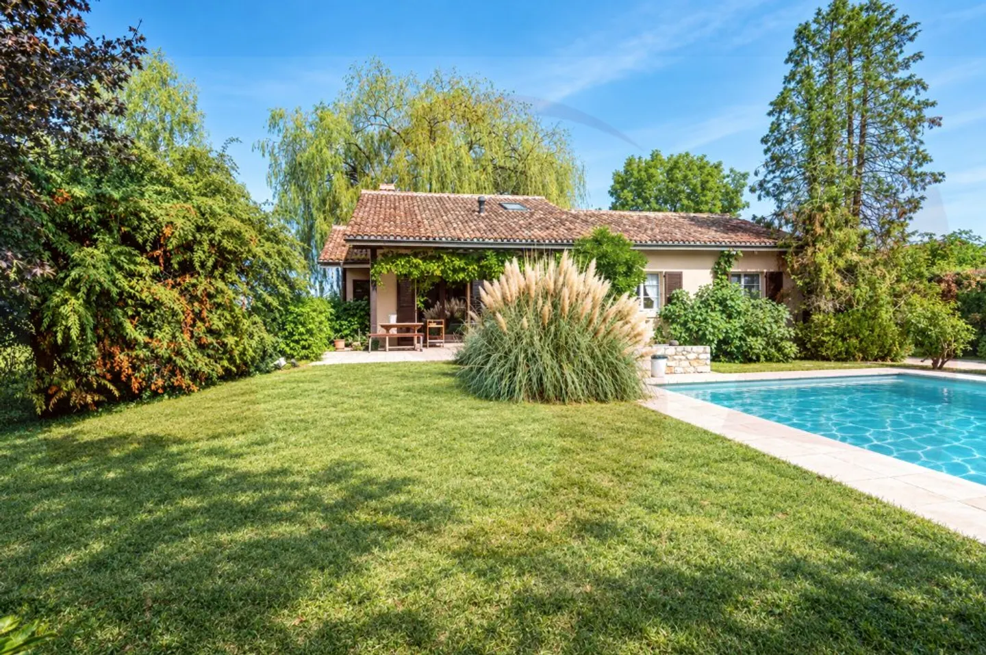 Bella casa familiare da ristrutturare - Foto 2 di 10
