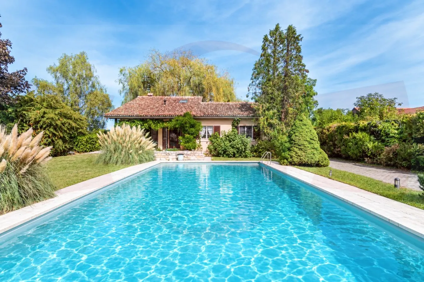 Bella casa familiare da ristrutturare - Foto 3 di 10
