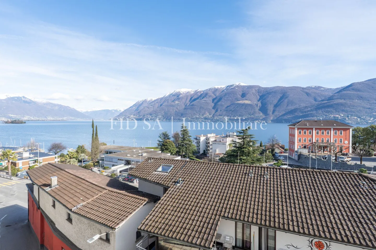 BRISSAGO - Appartamento 2.5 locali con vista lago - a pochi passi dal lago - Foto 1 di 7