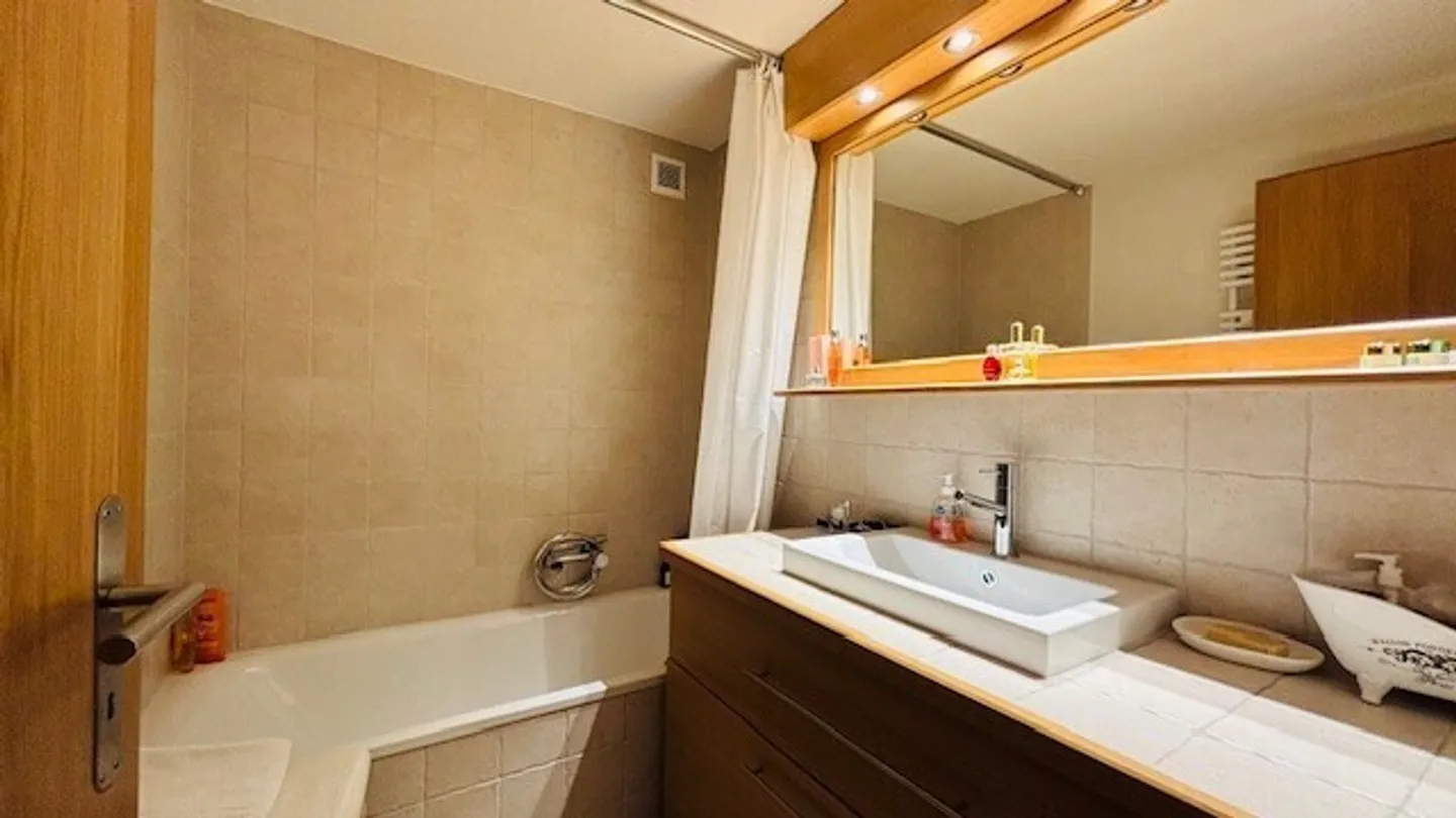 Idéalement situé, proche du centre et de la piste ''Les Moulins'' - Photo 10 sur 14