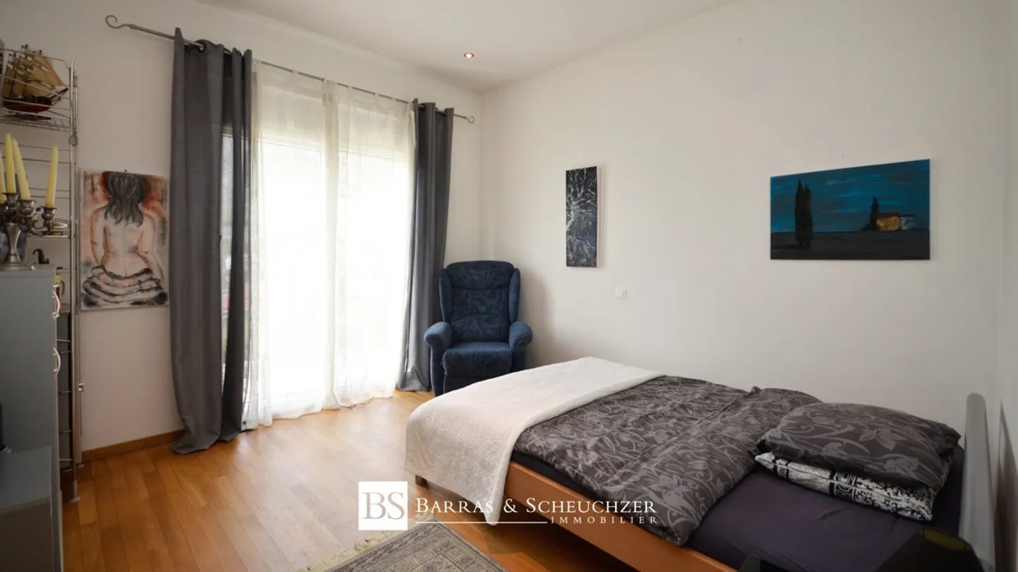 Wunderschöne moderne Villa mit 6 Zimmern und Wellnessbereich - Foto 12 von 15
