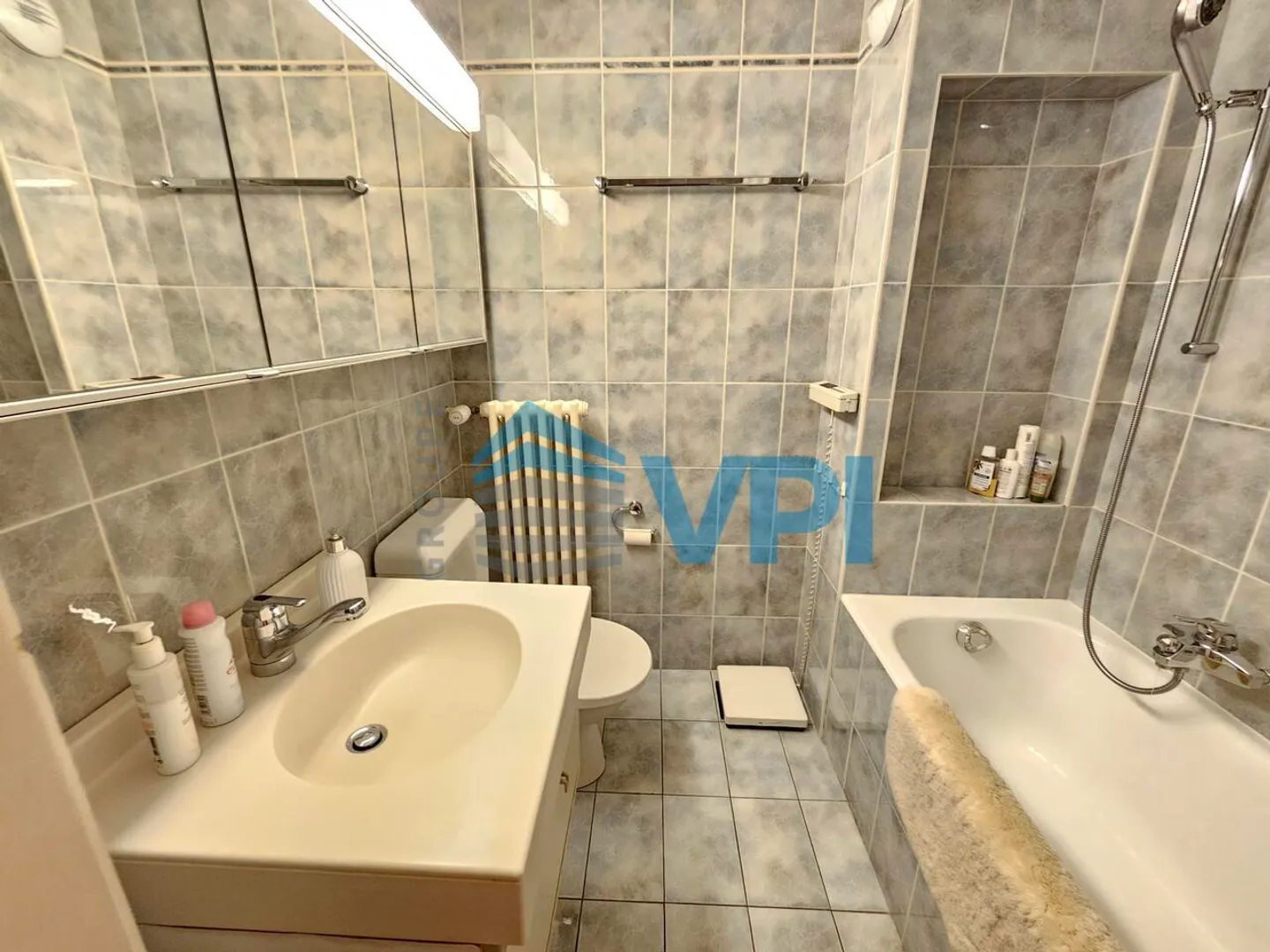 Spacieux Appartement de 6 Pièces au coeur des Eaux-Vives - Photo 10 sur 10