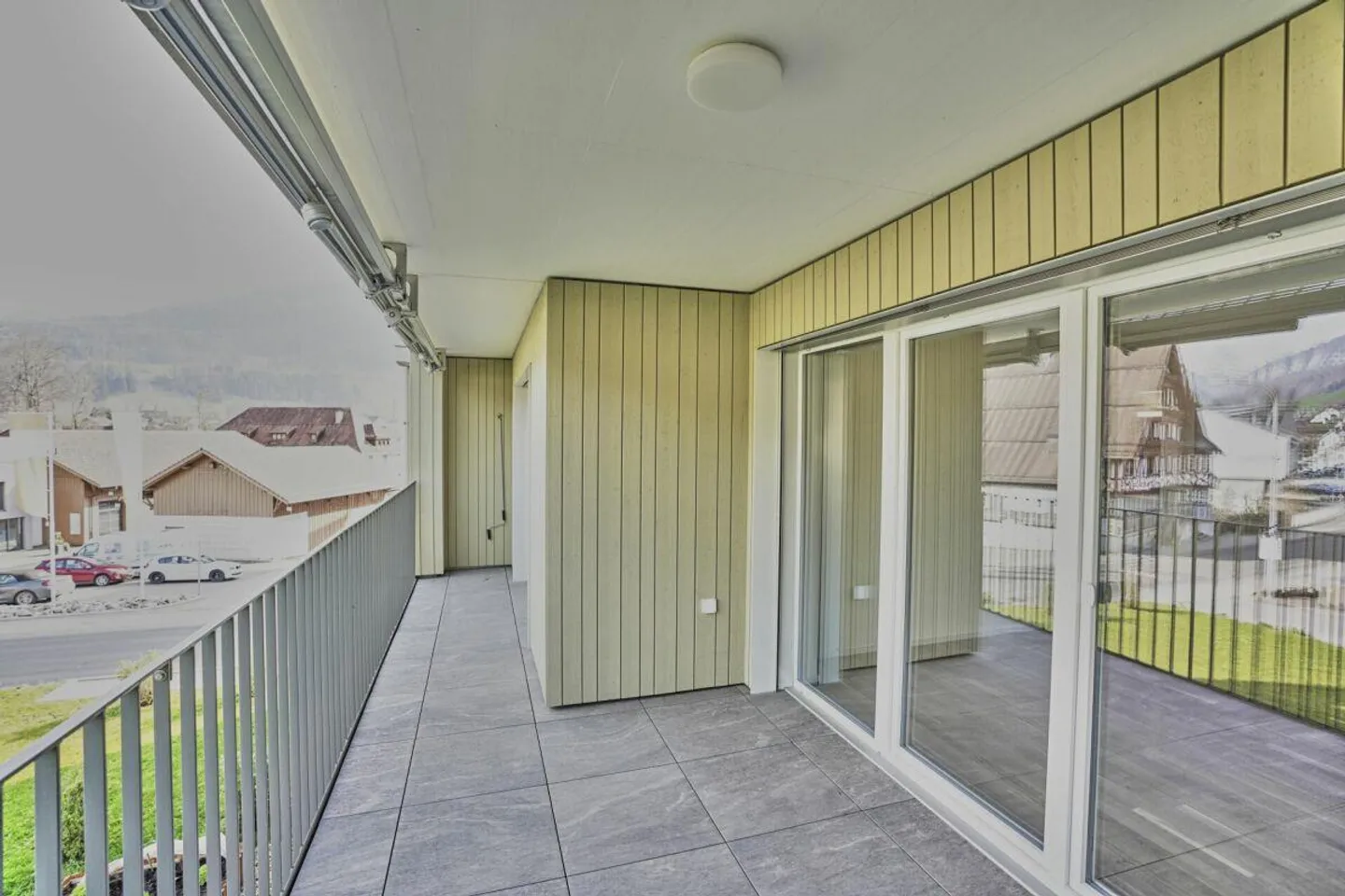 Moderno appartamento di 2,5 stanze con balcone - Foto 2 di 9