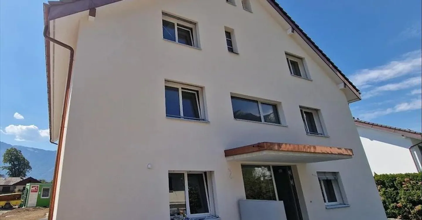 Mischgenutztes Gebäude mieten - Foto 1 von 3