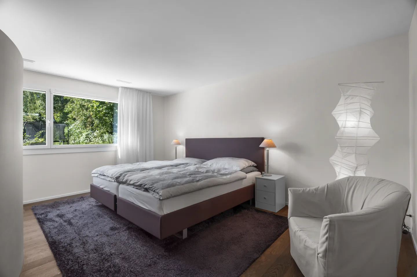 Appartamento elegante, grande e di alta qualità con 5.5 stanze in una posizione tranquilla - Foto 8 di 13