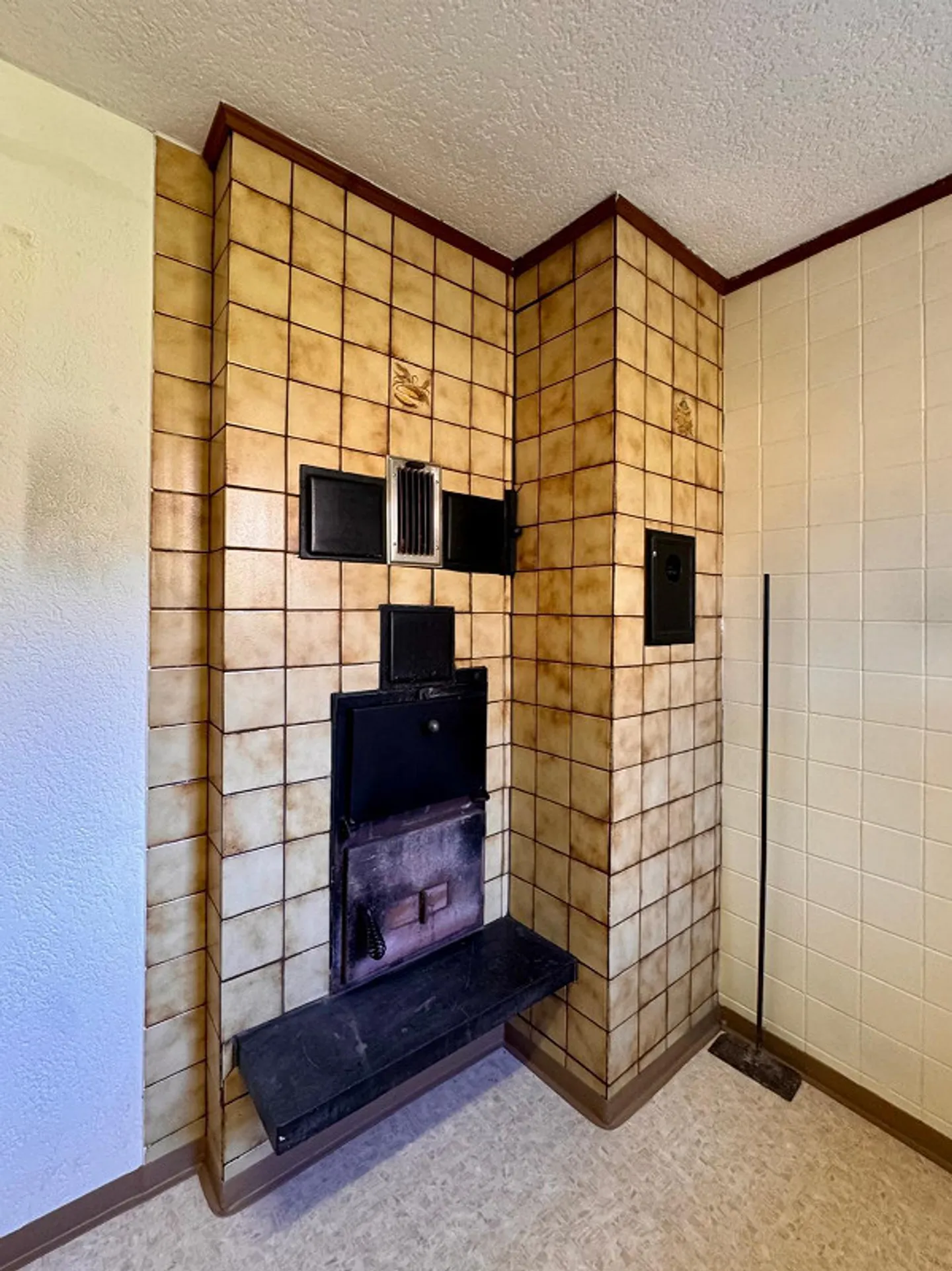 Attached 3.5 Room House - Sale Price Fr. 410,000 - Photo 9 of 24