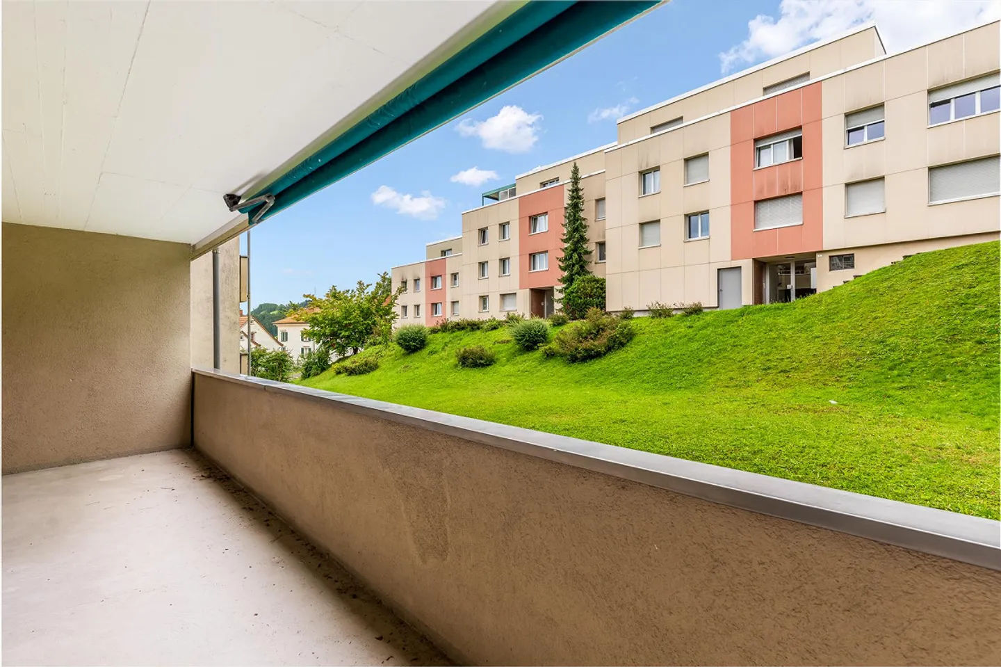 4.5 Room Apartment in Herisau in a Quiet and Sunny Location - Photo 8 of 8