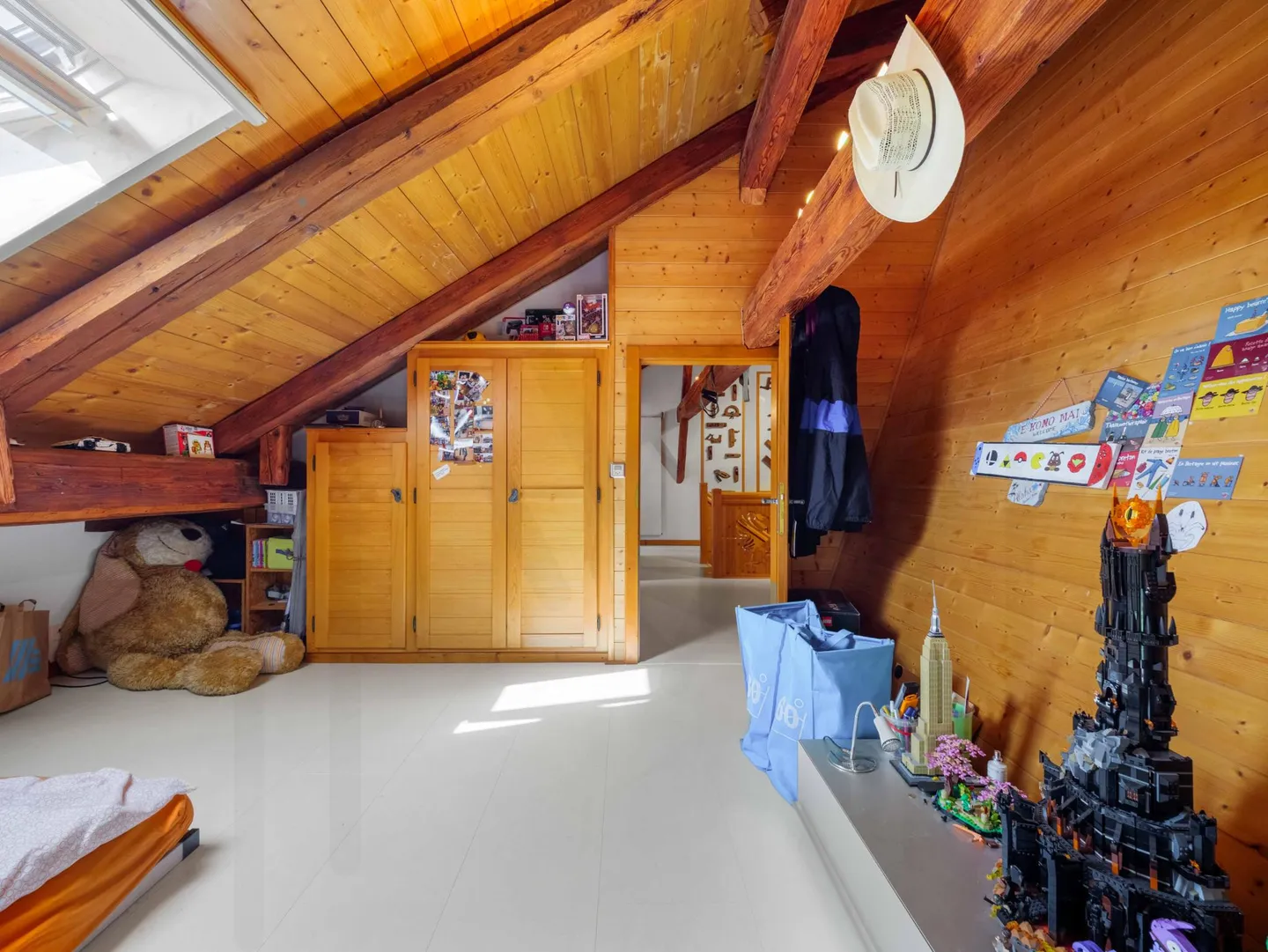 Somptueux appartement triplex de 8.5 pièces dans une ferme rénovée classée, au c - Photo 19 sur 25