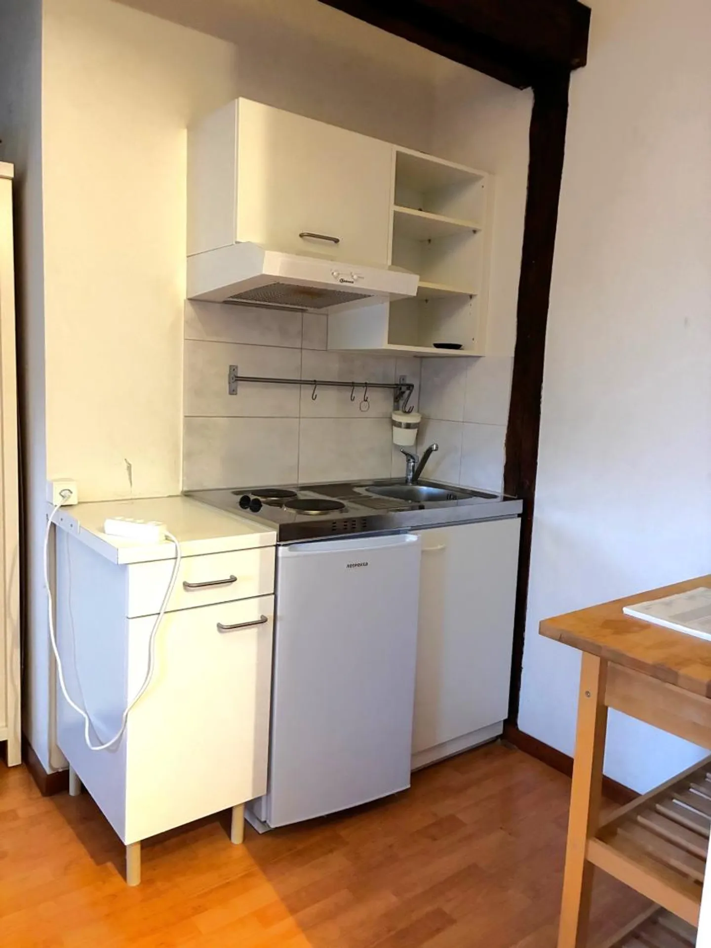 City Living at Kreuzplatz – furnished 1.5-room apartment - Photo 4 of 5