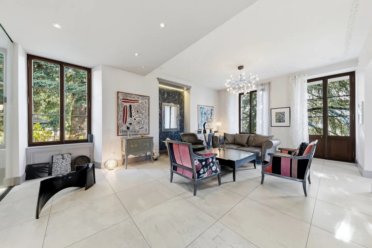 CASA PADRONALE - LABORATORIO E PARCO - VISTA PANORAMICA - ESCLUSIVA - Foto 2 di 11