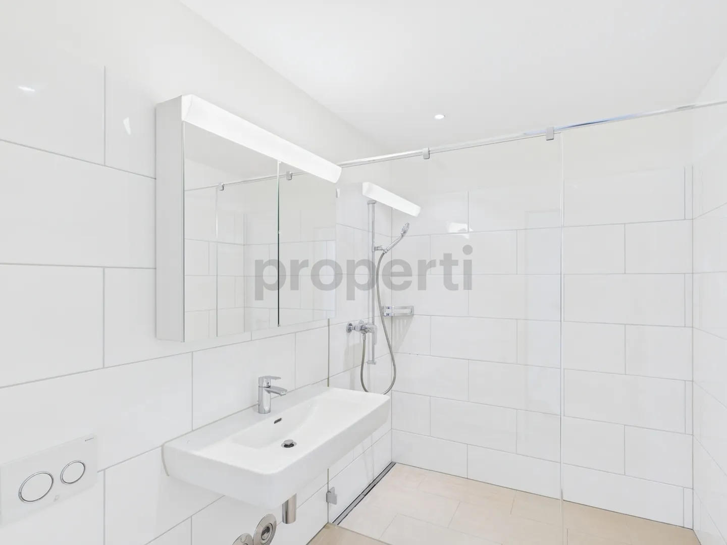 Dans la nature mais pourtant situé au centre, appartement moderne de 4,5 pièces au calme à Opfikon, ZH - Photo 10 sur 13