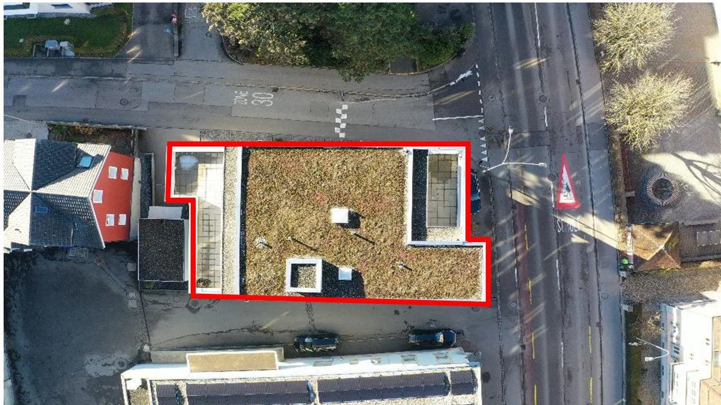 Moderno appartamento attico di 5,5 stanze a Herisau - Foto 2 di 20