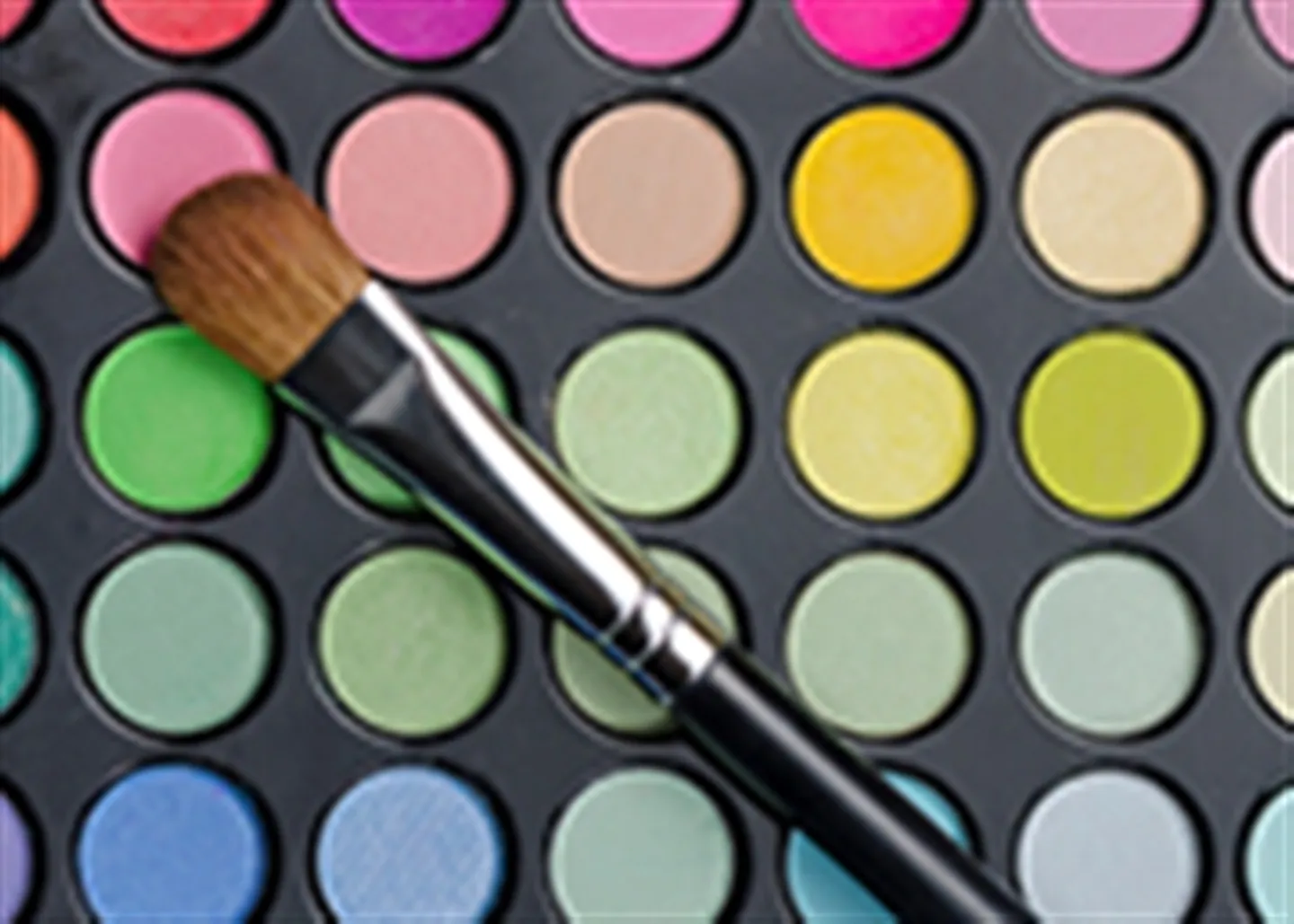 La Côte Cosmetics Store for Sale - Photo 1 of 1