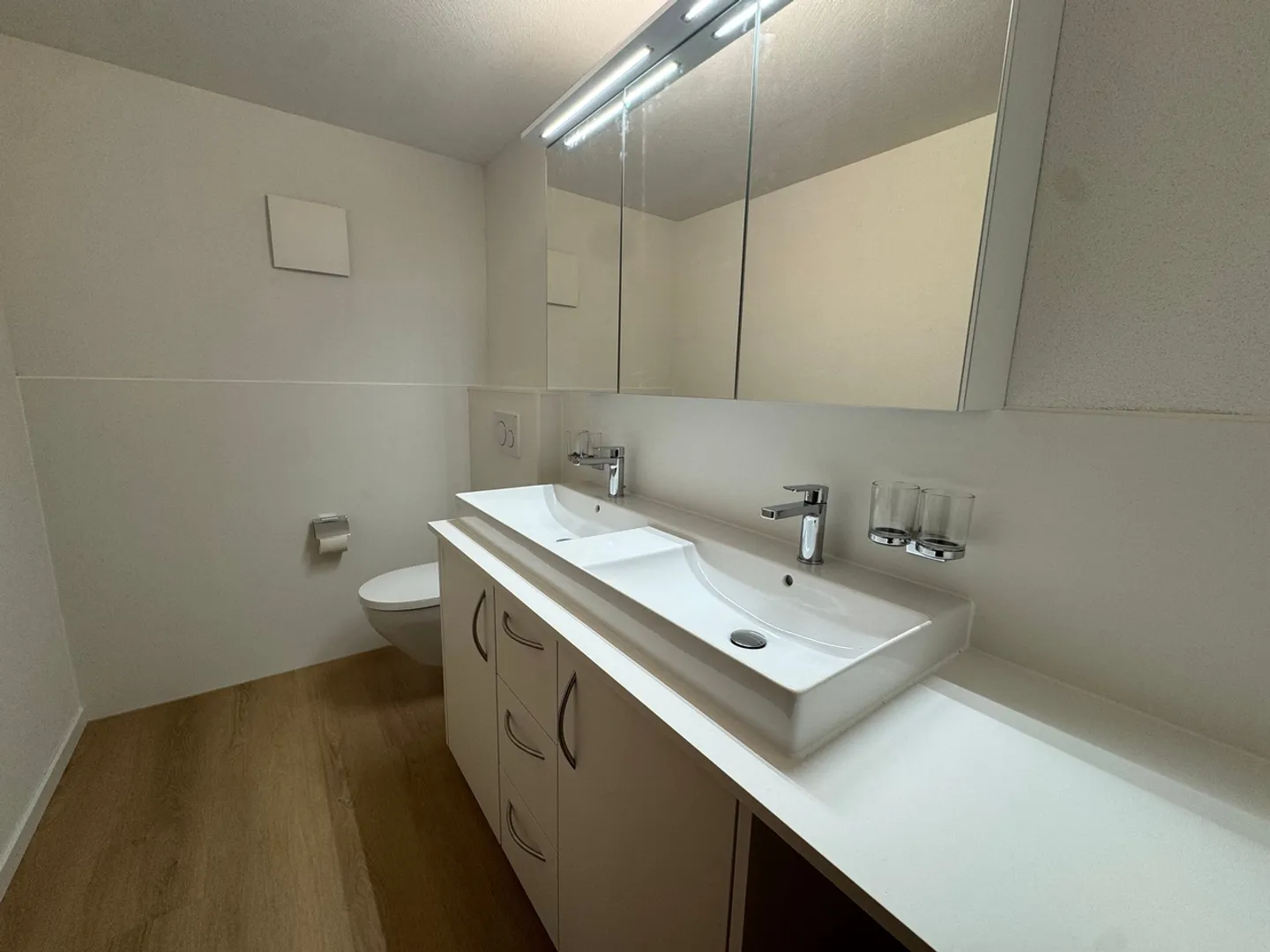 Renovated 4.5-room apartment in Einsiedeln - Photo 10 of 12