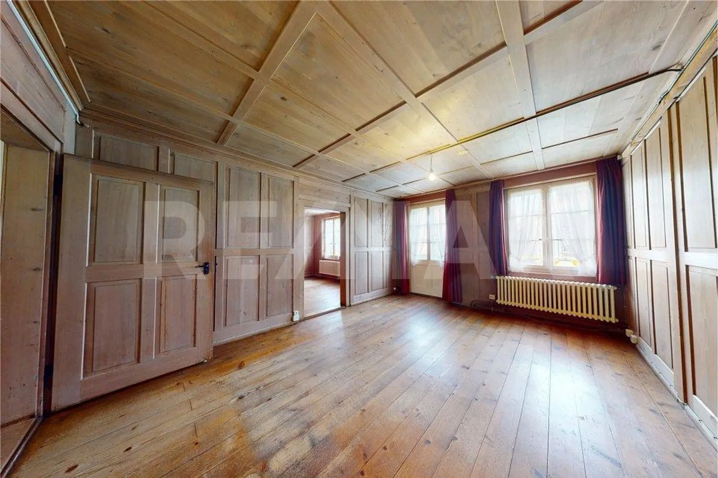 7-Zimmer Wohn- und Oekonomiegebäude mit Ausbaupotenzial - Foto 11 von 13