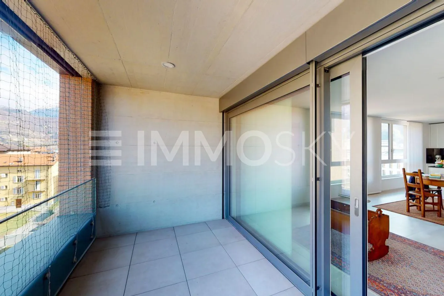 Appartement moderne avec terrasse - Photo 5 sur 5