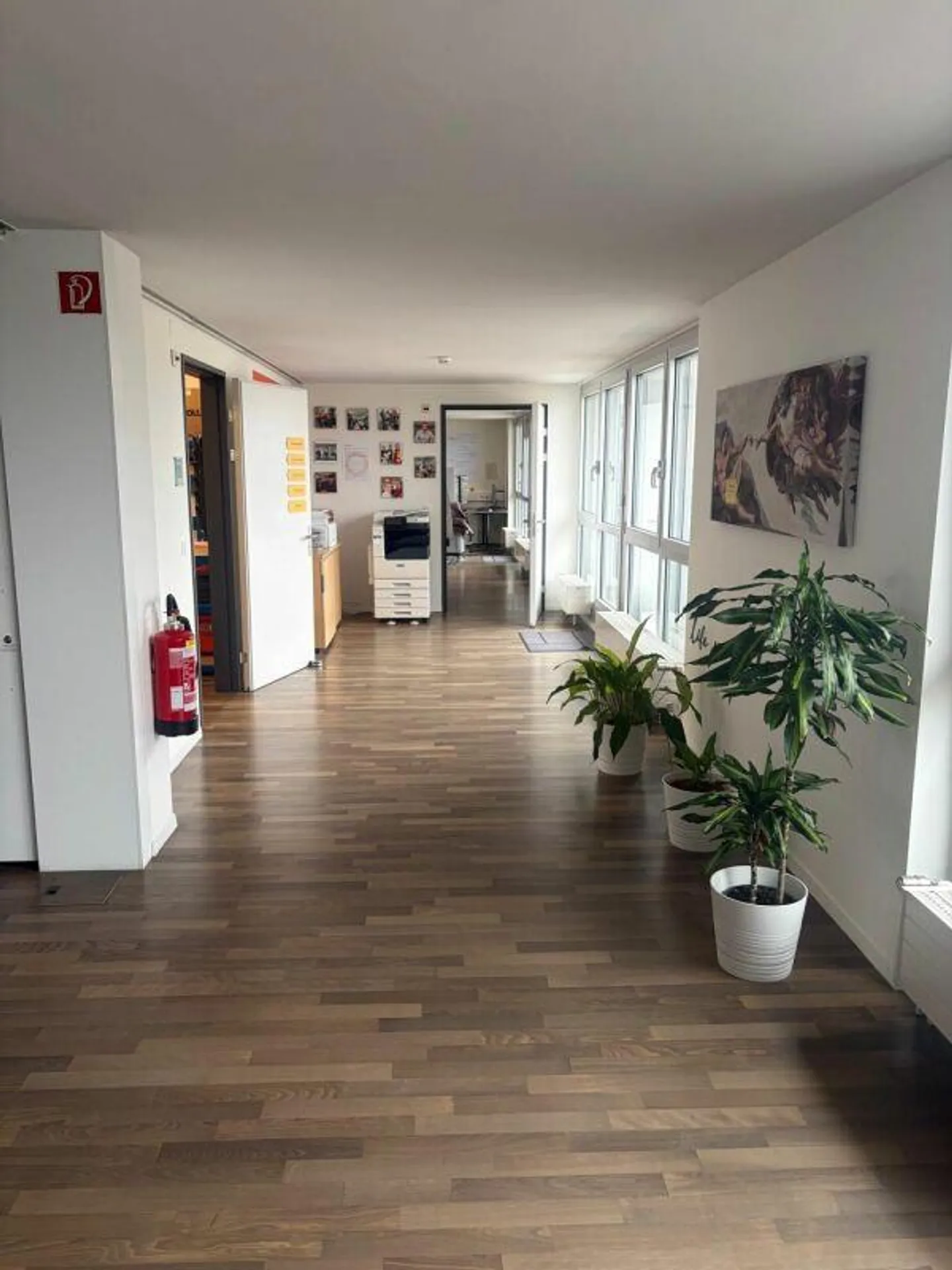 Geräumige Bürofläche mit Dachterrasse - Foto 2 von 8