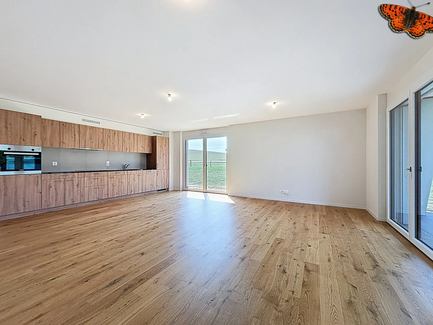 Spazioso e luminoso, 4,5 stanze su un livello con un totale di 153 m²! - Foto 1 di 13