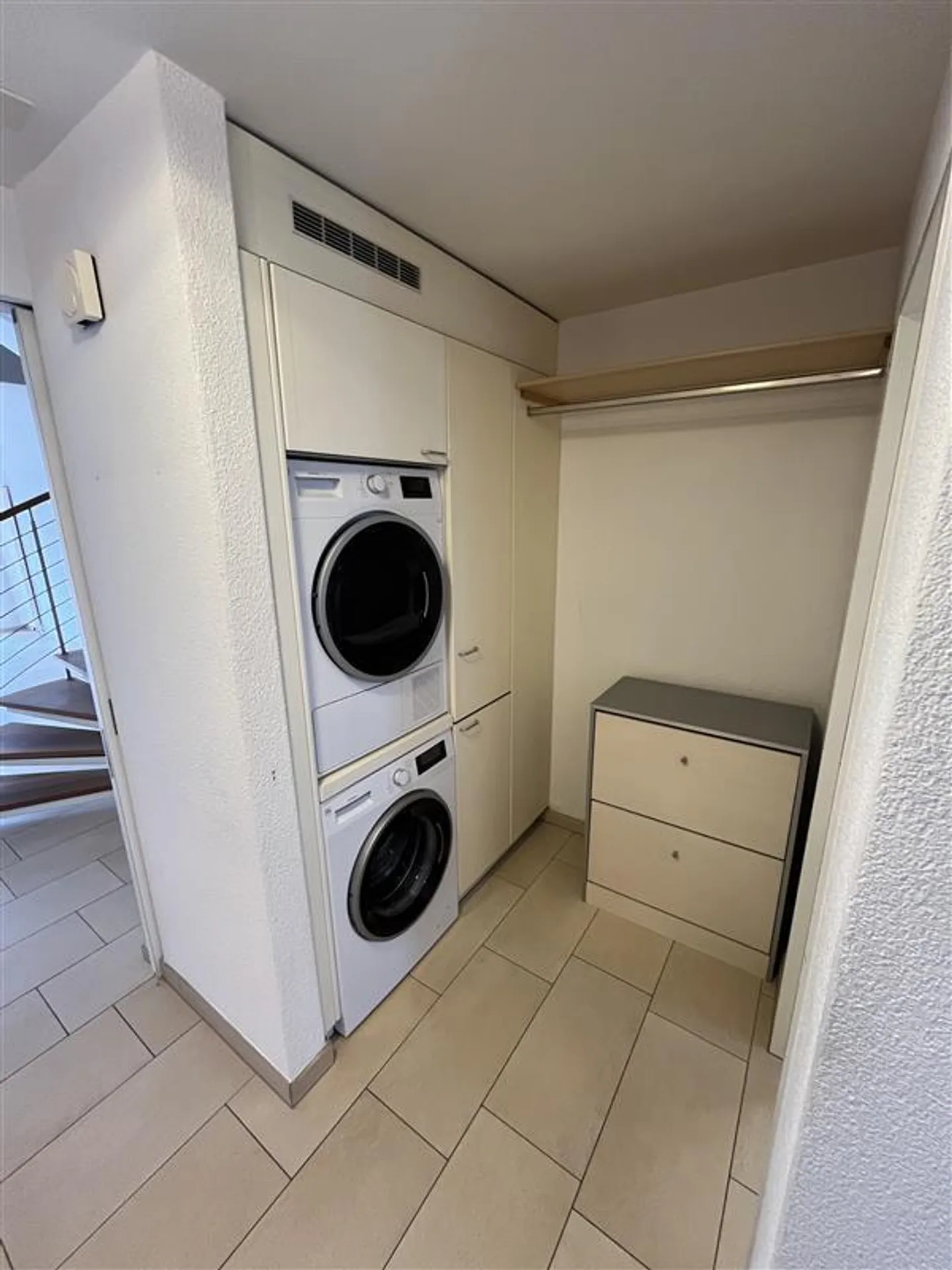 Cozy Maisonette Apartment in the Center of Uster - Photo 10 of 12